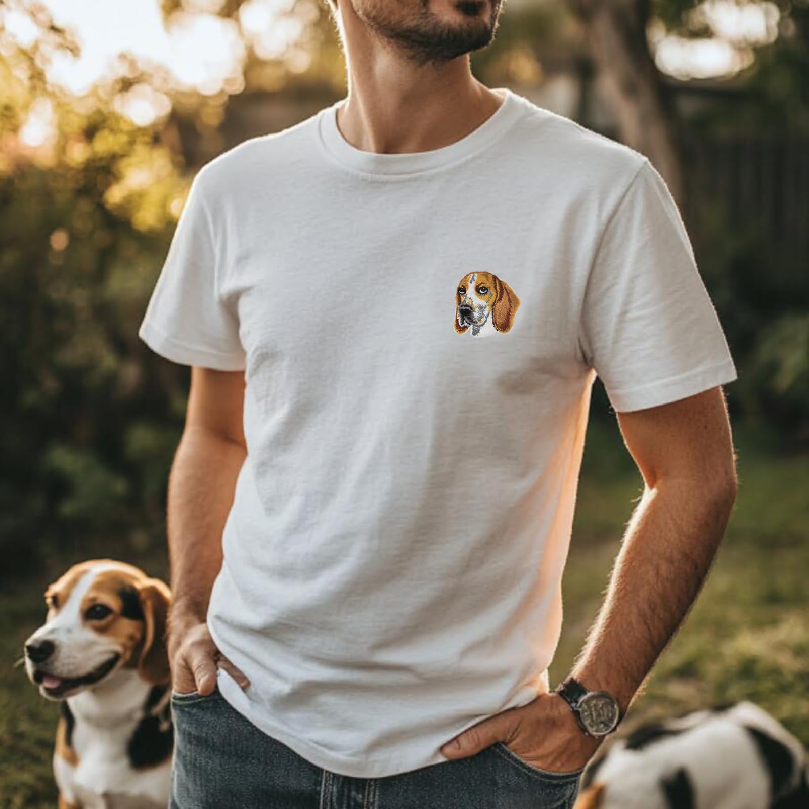 Beagle Dog Embroidered Iron-On Patch - Cute Sew-On Applique for Dog Lovers - Perfect Gift for Dog Moms & Dads - Great for Jackets, Hats, Bags & DIY Crafts