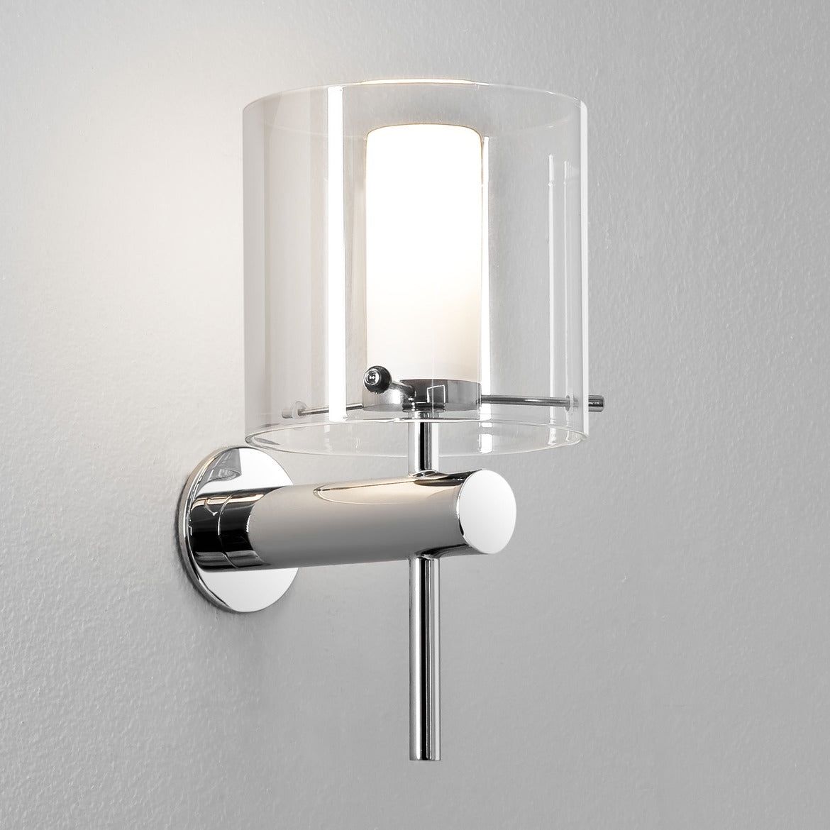 Arezzo Bathroom Wall Light IP44 Waterproof - Polished Chrome Finish for Modern Home & Hotel Decor