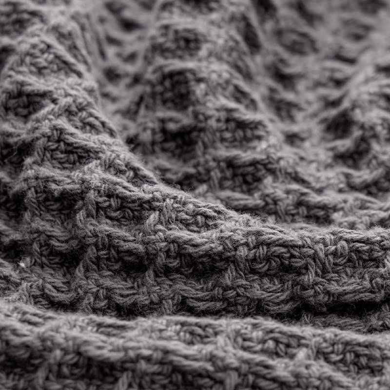 04 - Dark Grey