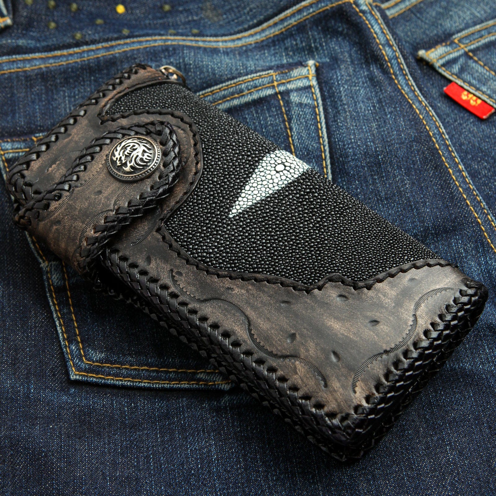 Genuine Stingray Leather Silver Dragon Concho Biker Wallet for Men - Stylish & Durable Motorcycle Wallet for Riders, Bikers & Outdoor Enthusiasts