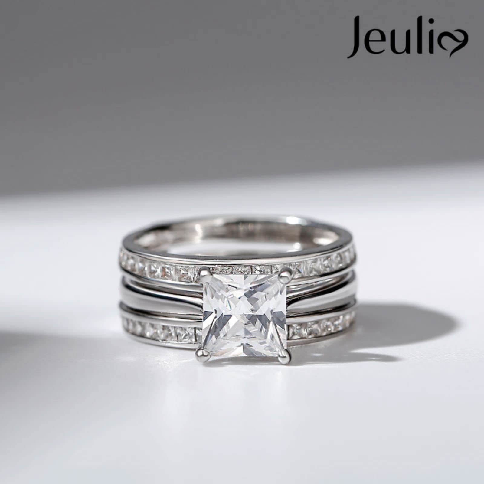 Jeulia 4.37 Carat Princess Cut Cubic Zirconia Engagement Ring & Wedding Band Set for Women - Sterling Silver CZ Solitaire Bridal Promise Rings - Perfect for Anniversaries, Proposals & Special Occasions