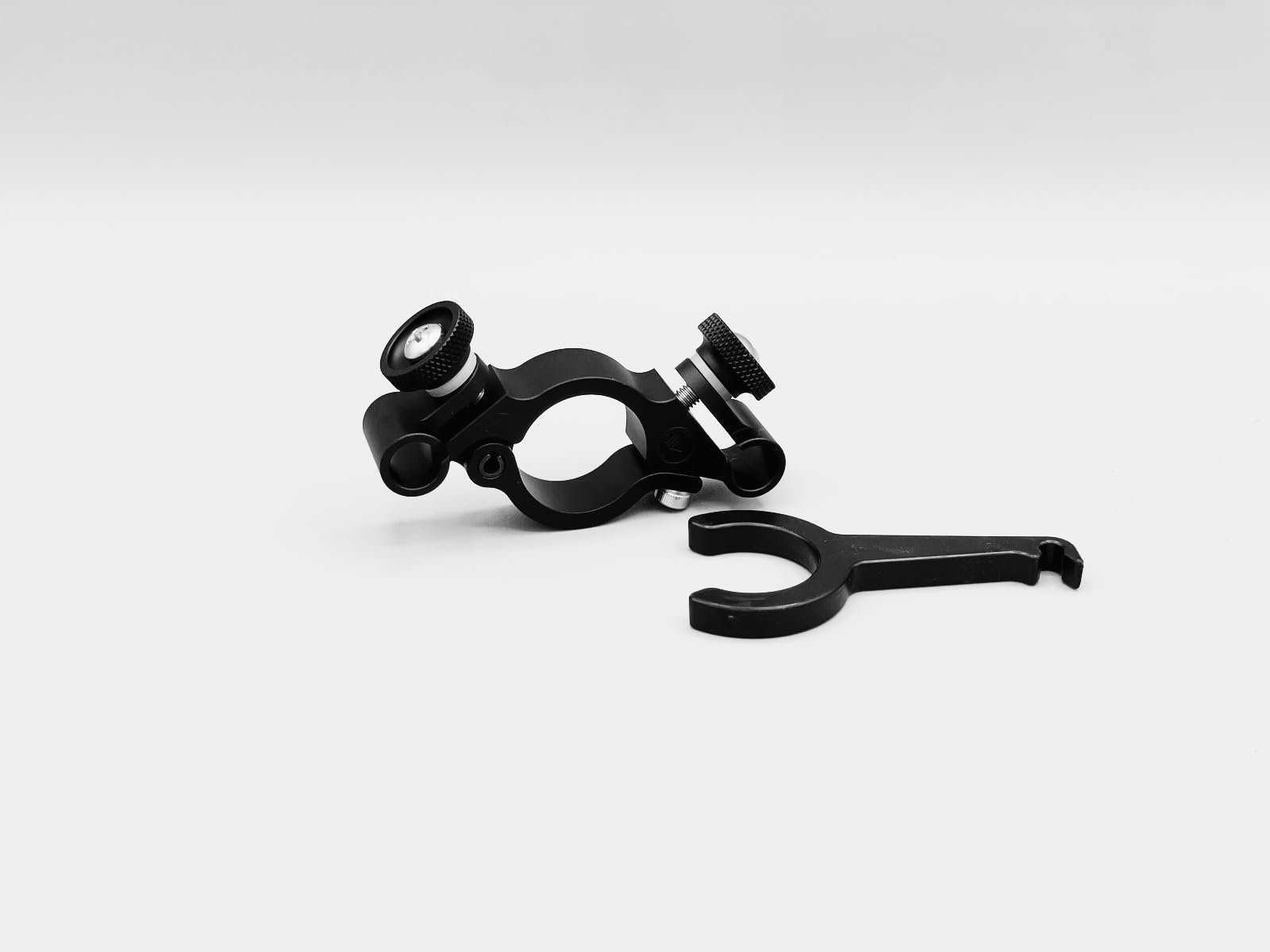 Side-Shot Scope Cam 1-Inch Clamp for Hunting & Shooting - Black | Compatible with Rifle Scopes, Binoculars & Spotting Scopes | Perfect for Wildlife Observation, Target Practice & Outdoor Adventures