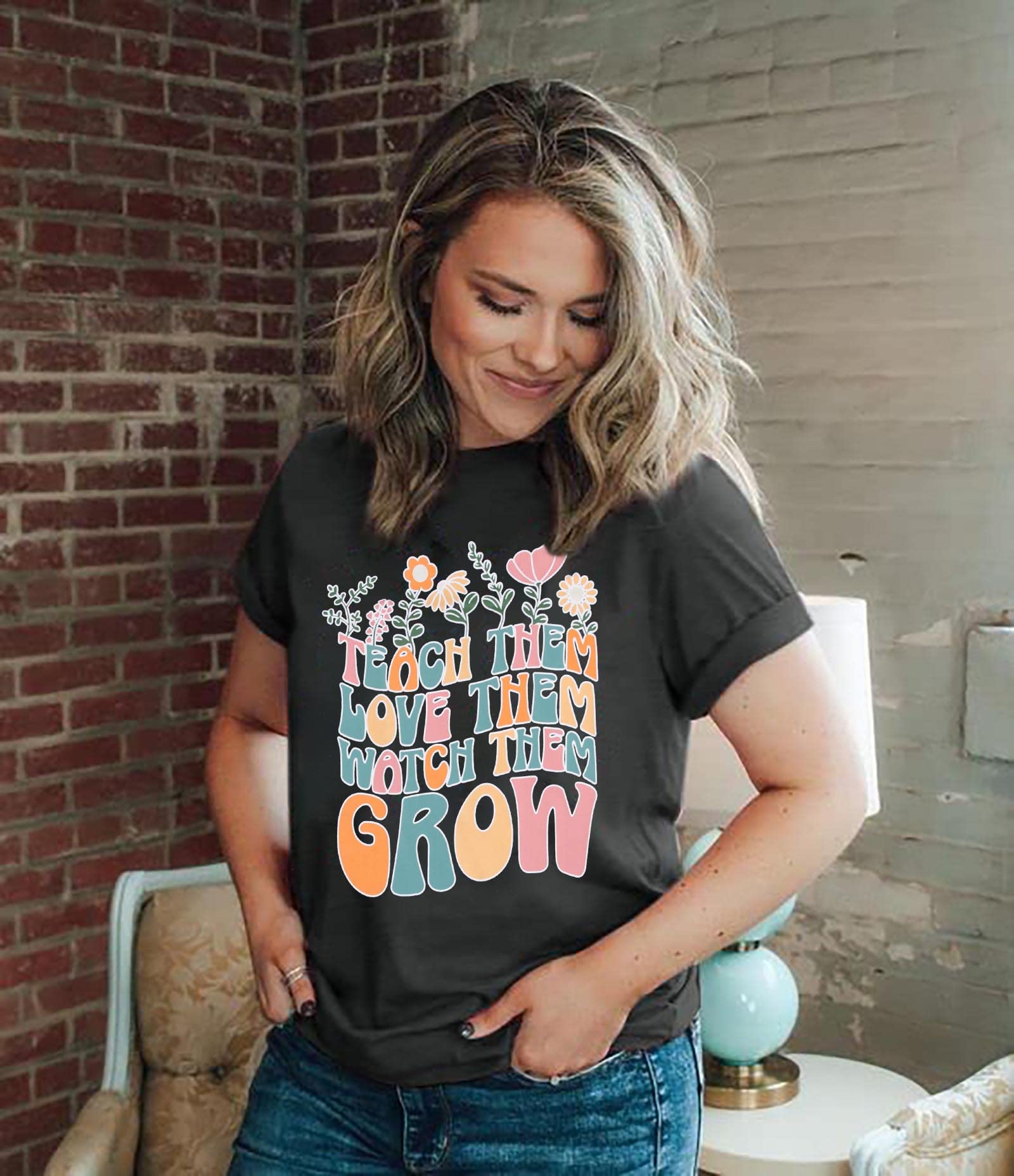 ASTANFY Women's Teacher T-Shirt - Helping Little Minds Grow with Plant Graphic, Black, Large, Regular Fit Short Sleeve Top - Perfect for Classroom, Teacher Appreciation & Back to School Outfits