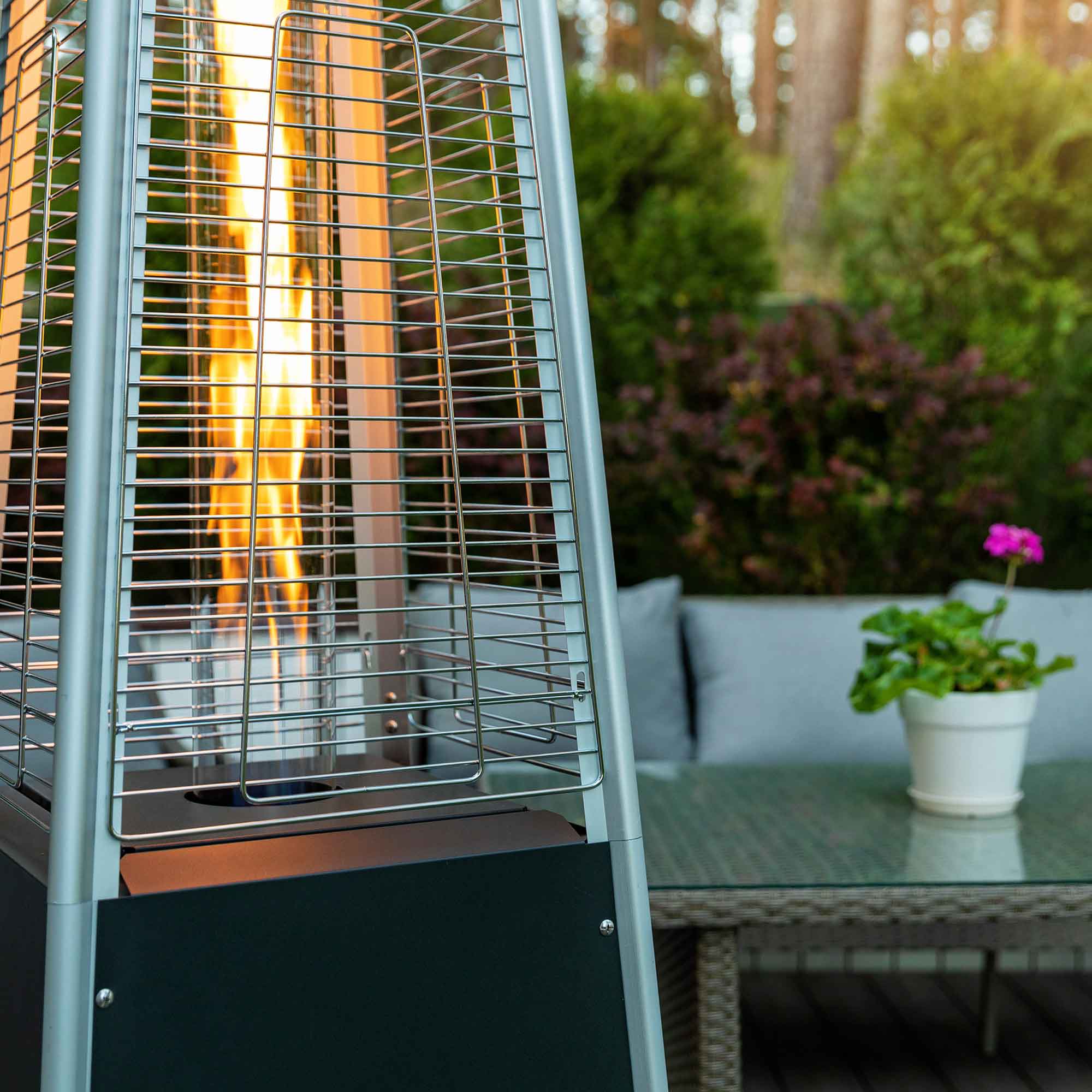 13kW Pyramid Gas Patio Heater for Outdoor Commercial & Residential Use - Includes Weatherproof Cover (Black, Model DG224) - Perfect for Restaurants, Backyards & Patio Parties