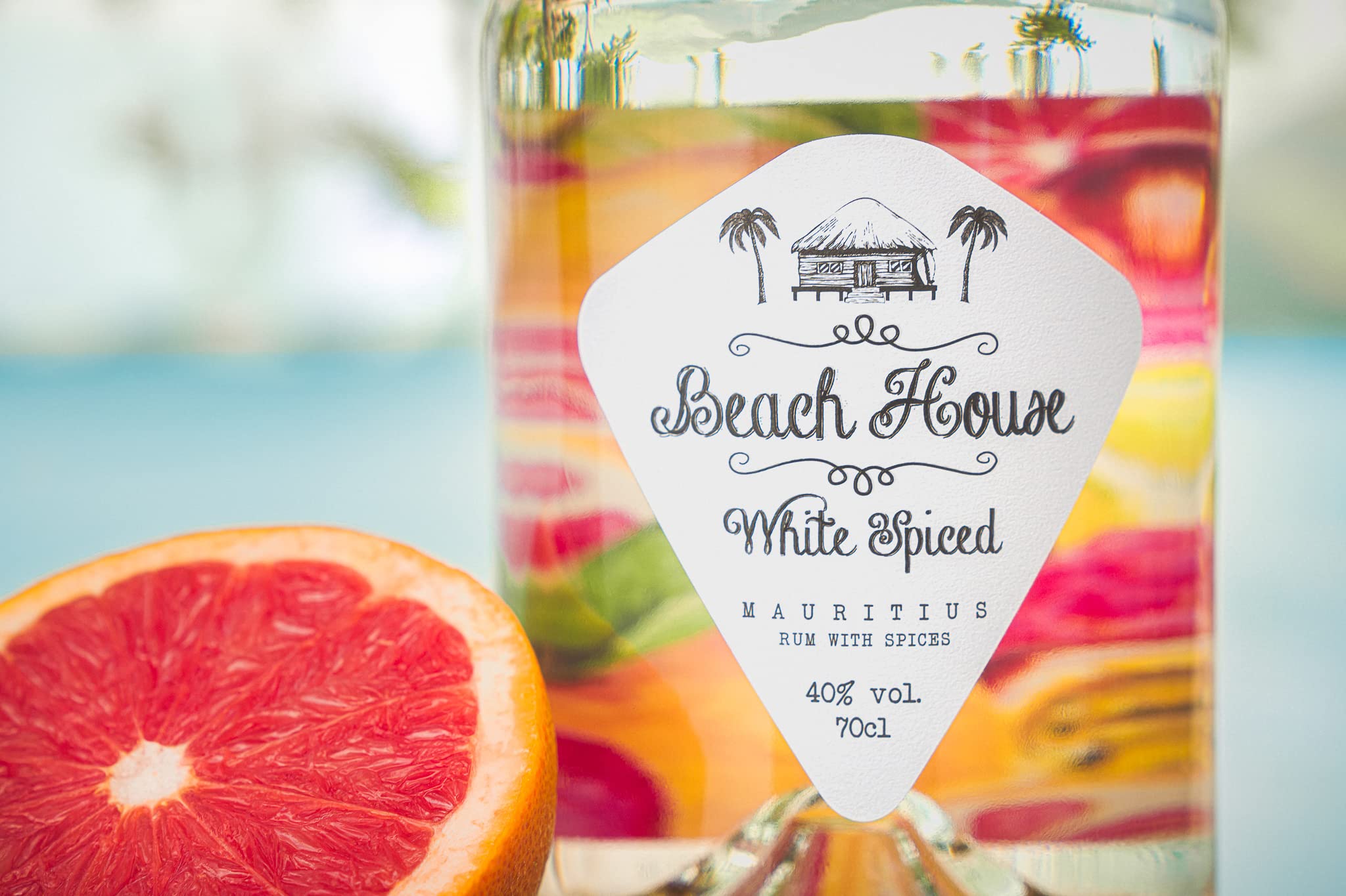 Beach House White Spiced 40° Rum - Perfect for Cocktails & Beach Parties