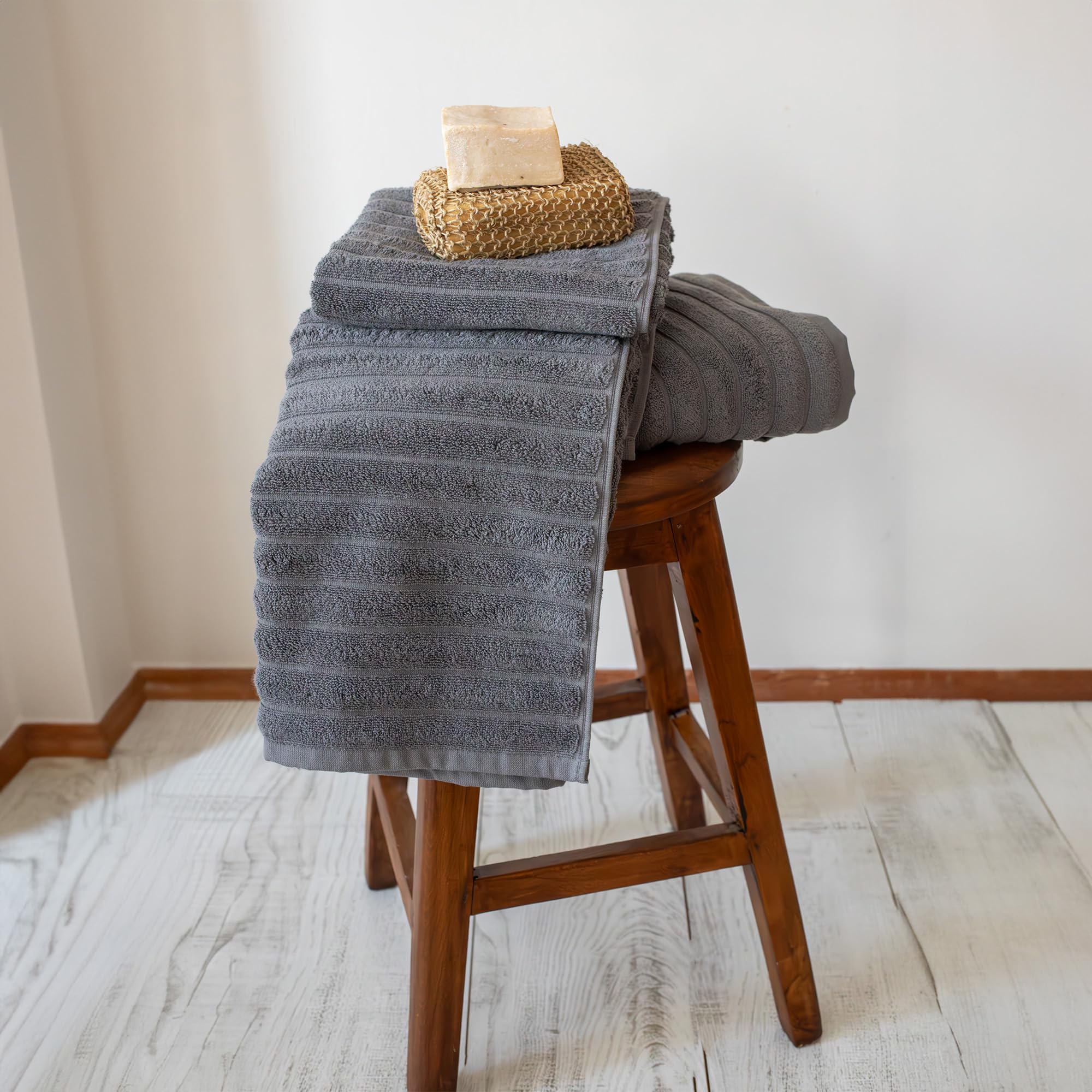 Premium 2 Pack Turkish Cotton Bath Towels Set - 100% Organic, Quick Drying & Ultra Absorbent | 27x54 Inches Grey | Spa, Hotel & Luxury Home Use | Soft & Comfy for Beach, Pool & Bathroom
