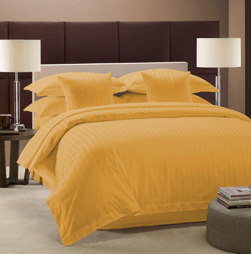 UltraSoft 600 Thread Count 100% Egyptian Cotton 3-Piece Duvet Cover Set - 1 Duvet Cover + 2 Pillow Shams - California King Size - Gold Striped Pattern - Luxury Bedding for Master Bedroom & Guest Room