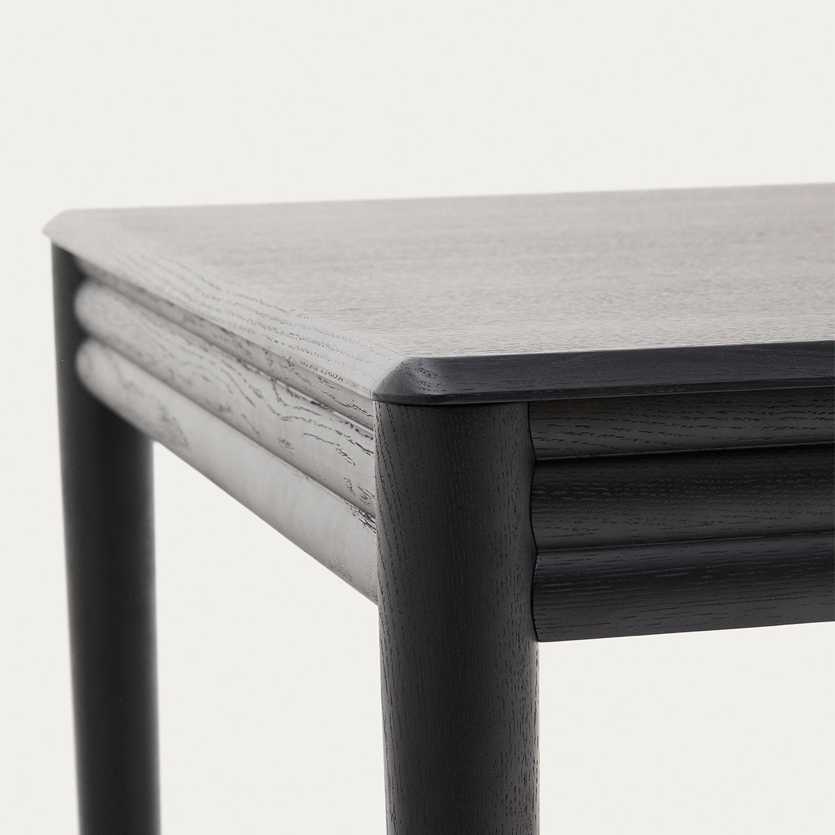 Lenon Extendable Dining Table - Expandable Wooden Table for 6 to 10 People - Perfect for Family Gatherings & Dinner Parties