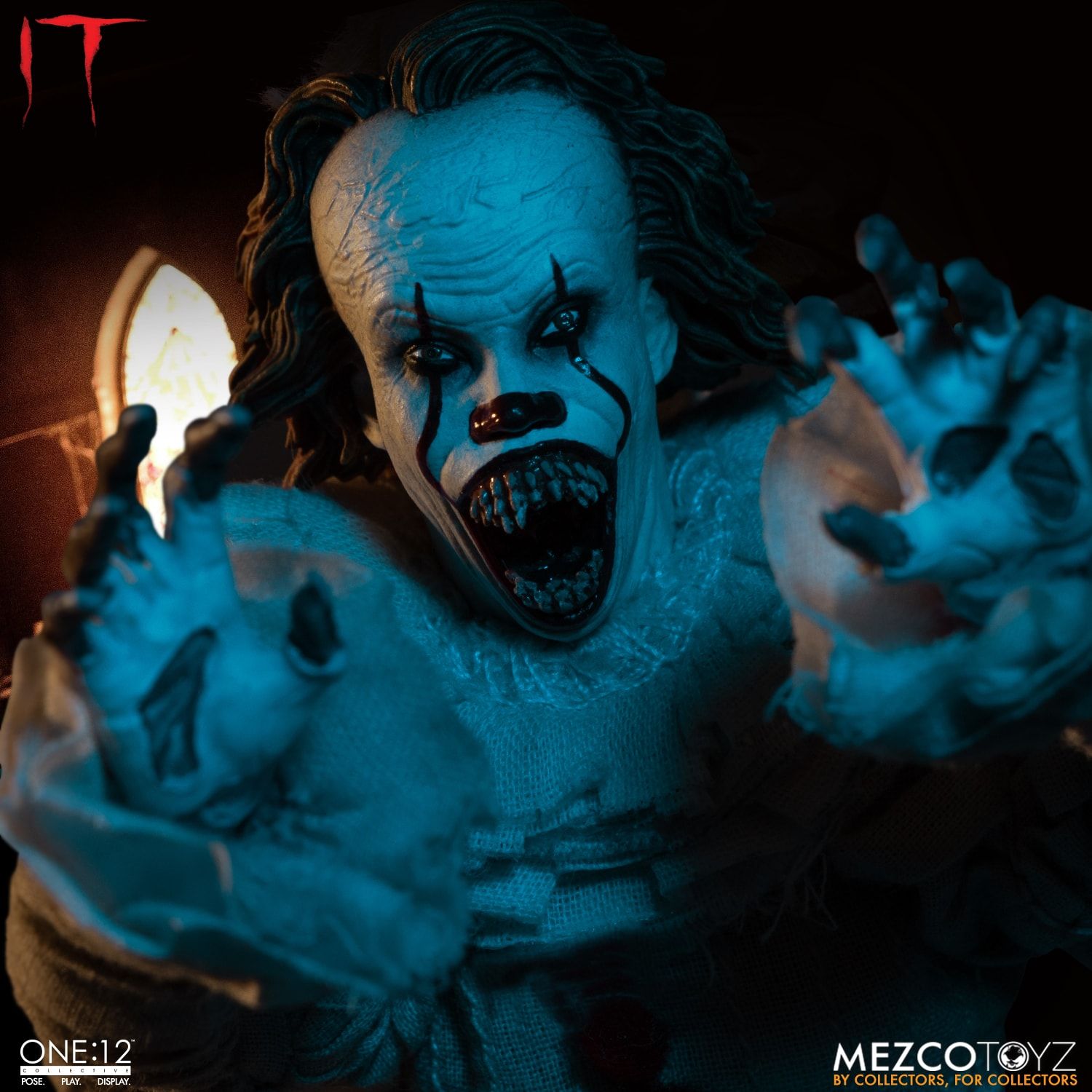 Mezco Toyz One:12 Collective IT (2017) Pennywise 1/12 Scale Action Figure - Horror Movie Collectible for Display & Photography - Perfect for Stephen King Fans & Action Figure Collectors