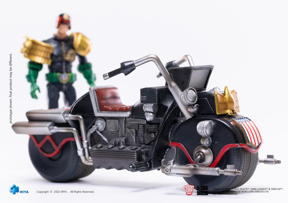 1/18 Scale HIYA 4-Inch Action Figure - Exquisite Judge Dredd & Lawmaster Mark II Collectible Toy for Display & Play | Perfect for Comic Fans, Collectors and Diorama Scenes