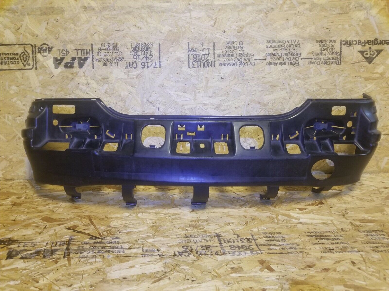 03 09 Mercedes Benz W209 CLK500 Rear Bumper Frame Support OEM #111 - Perfect for Car Repair & Restoration Projects