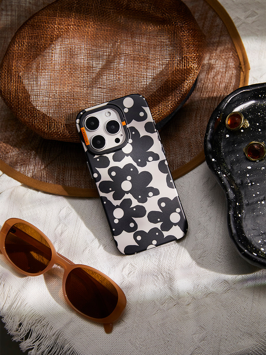 Black Floral and Raindrop Phone Case - Pale Brown Aesthetic Design for iPhone & Samsung | Trendy Protective Cover for Everyday Use & Gift Giving