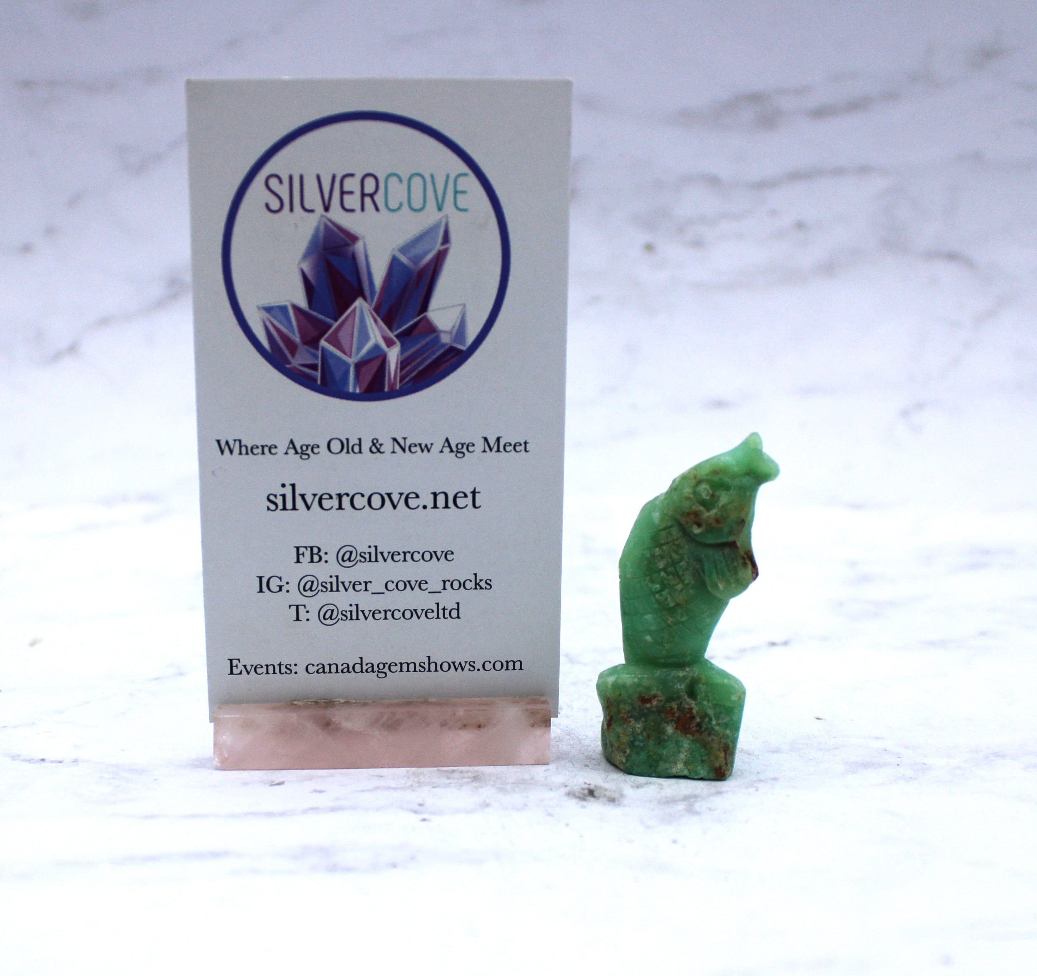 Natural Chrysoprase Fish Carving Handmade Gemstone Sculpture - Perfect for Home Decor, Feng Shui, and Gift Giving