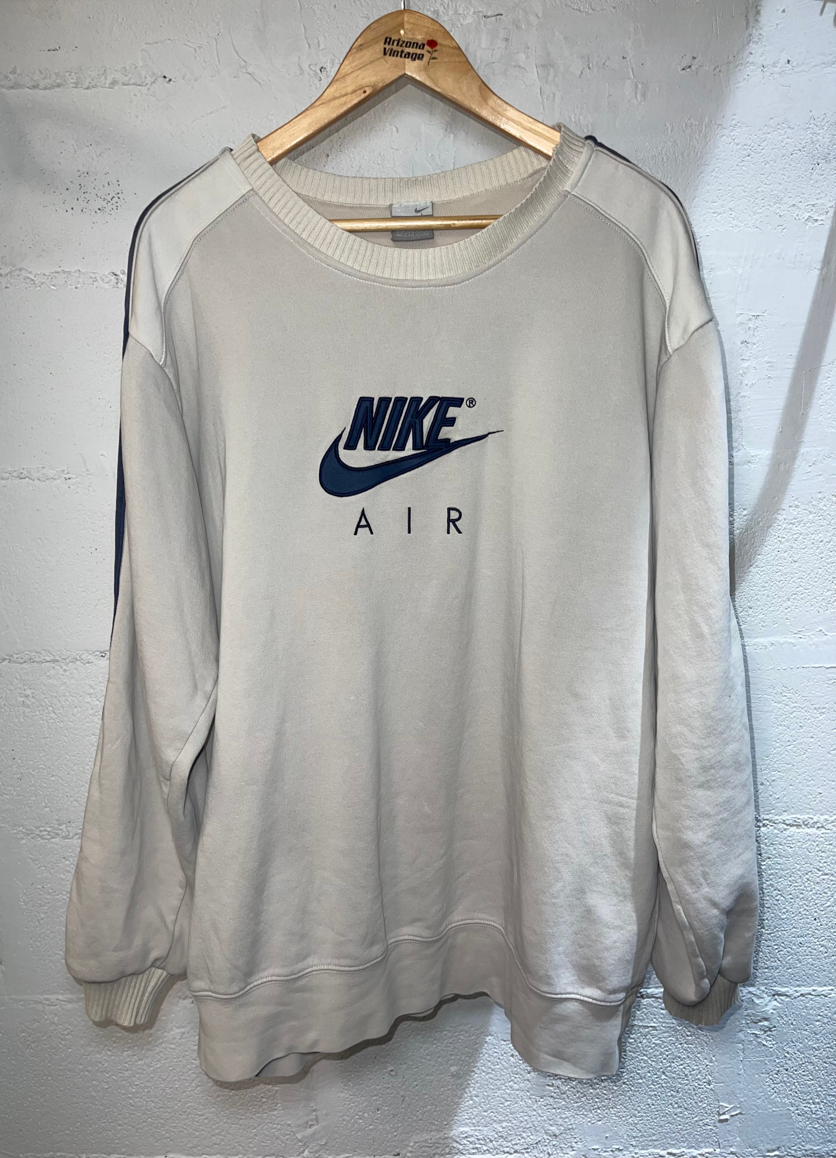 Custom Nike Hoodie Size 43 - Stylish & Comfortable Sweatshirt for Men & Women | Perfect for Gym, Running, Casual Wear & Street Fashion