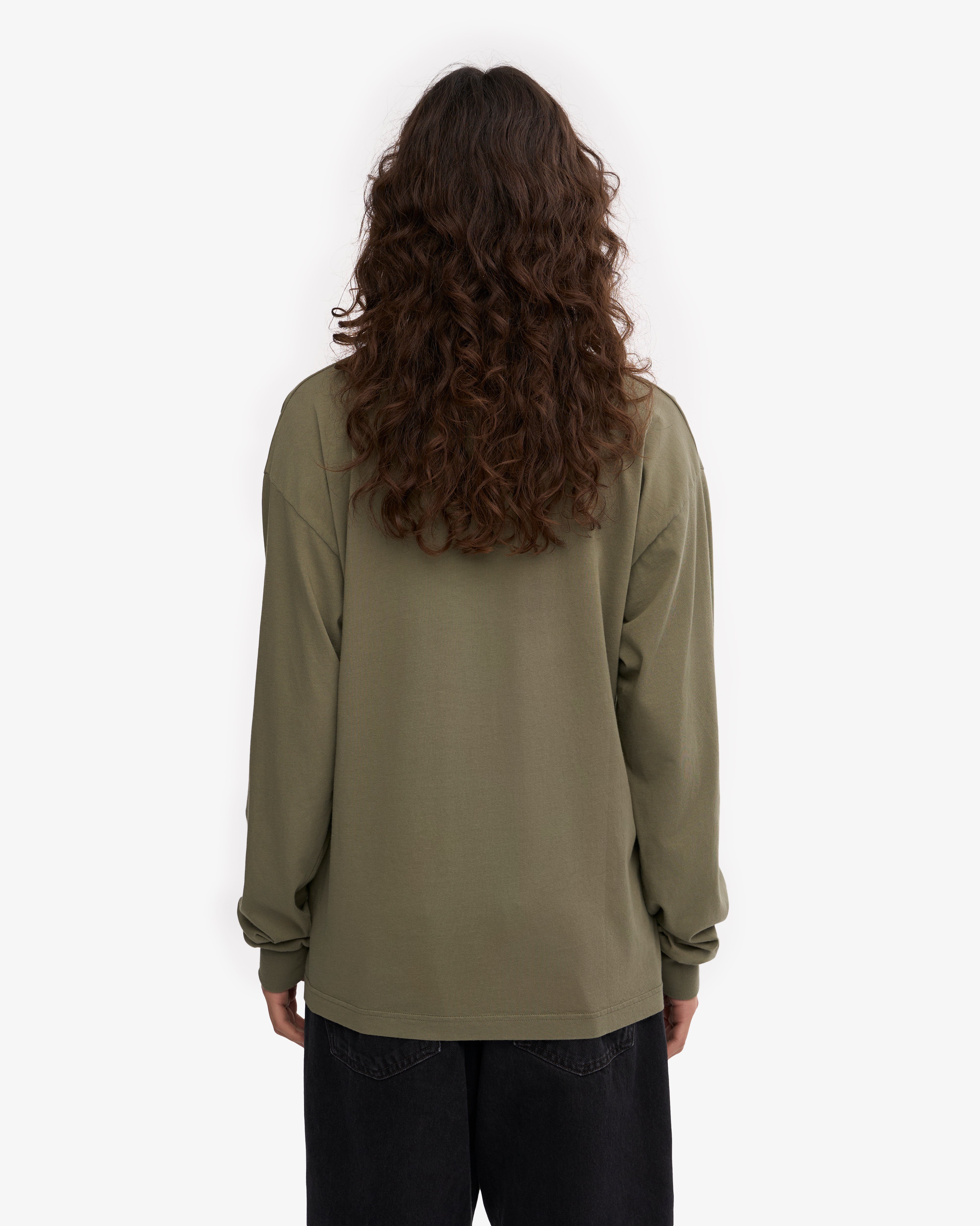 Oversized Organic Long Sleeve T-Shirt for Women - Soft Cotton Dusty Olive Green Top - Casual Loungewear & Streetwear Fashion