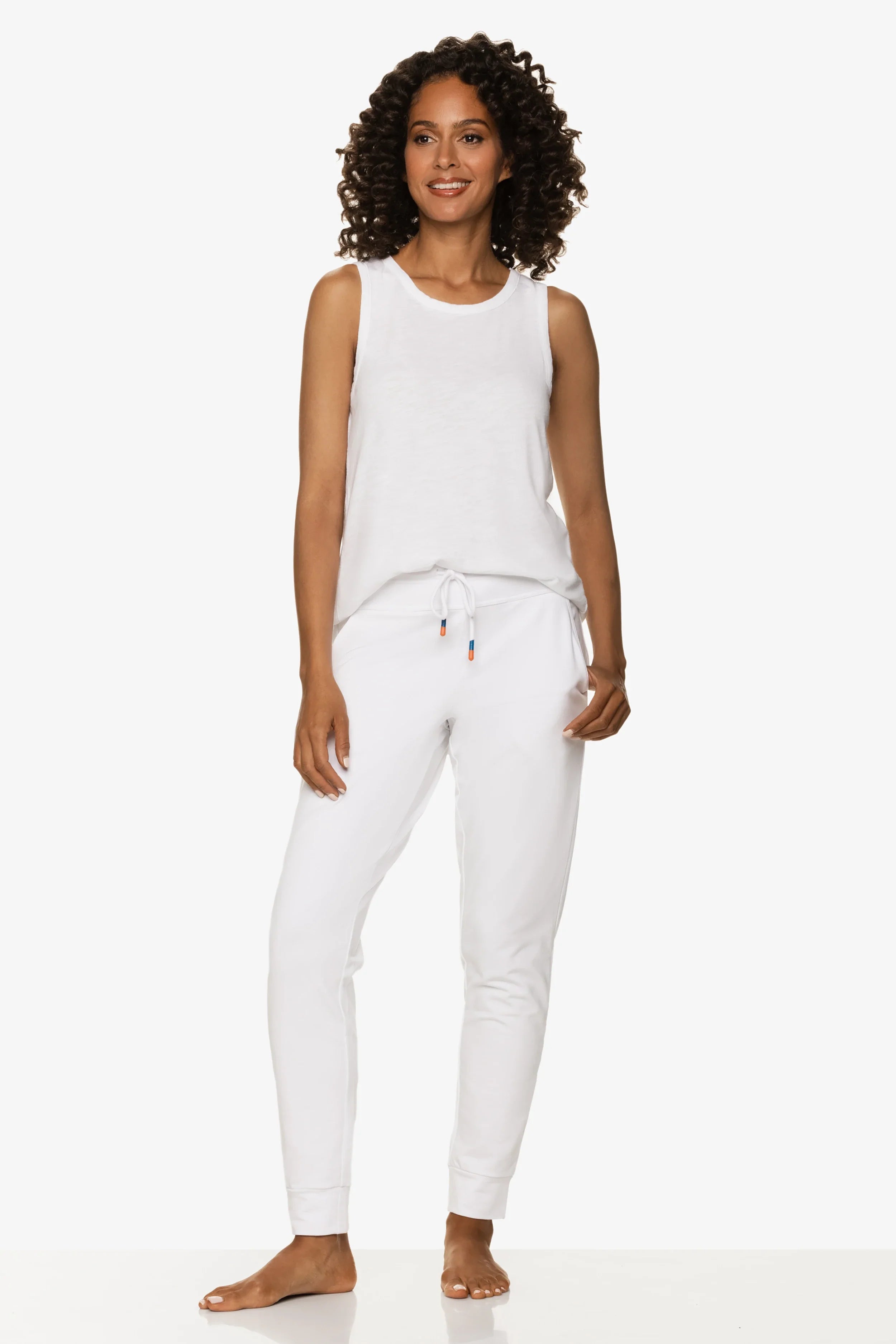 Classic White Tank Top for Women - Soft Cotton Casual Shirt - Perfect for Summer, Layering & Everyday Wear