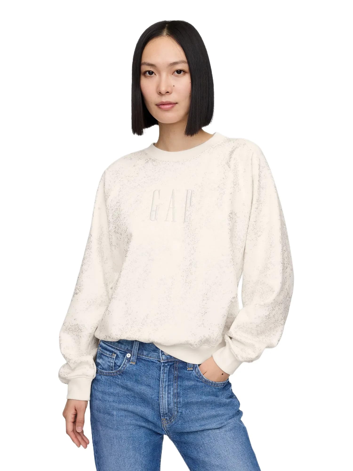 GAP Women's Logo Raglan Crewneck Sweatshirt | Soft Casual Pullover for Everyday Wear | Perfect for Lounging, Running Errands & Weekend Outfits