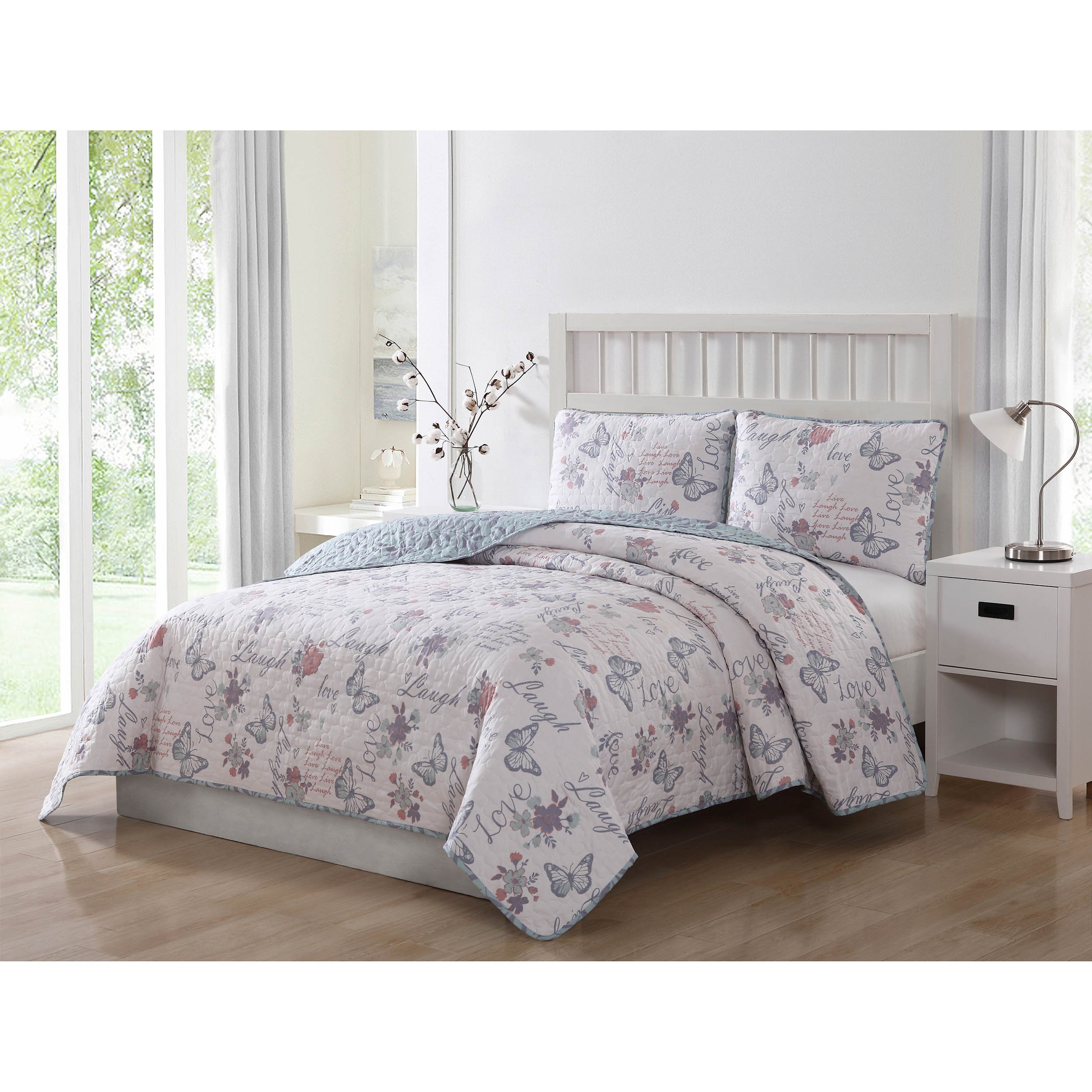 Live Laugh Love Reversible King Quilt Set - Cozy Bedroom Decor