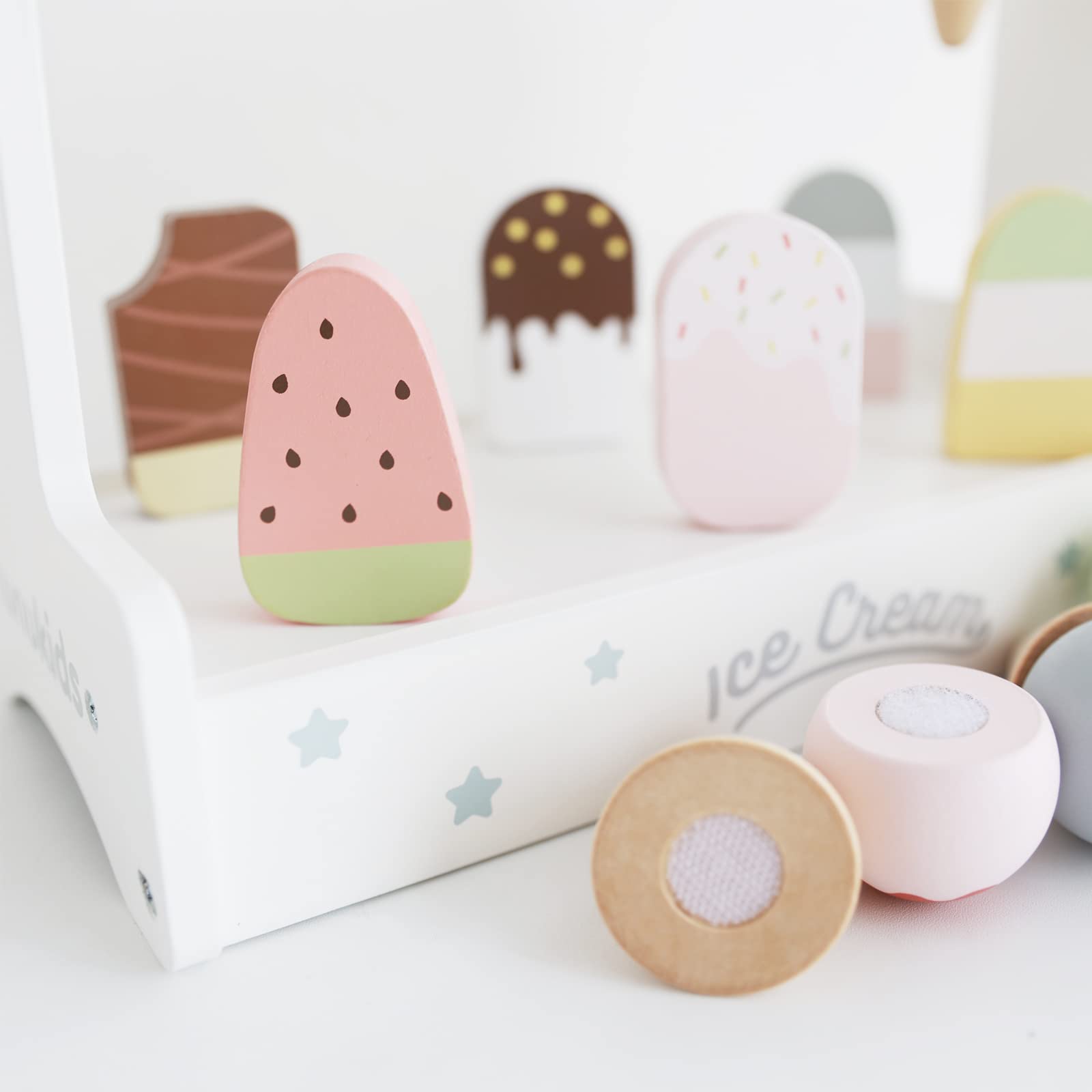 **Wooden Ice Cream Playset - 10-Piece Pretend Play Ice Cream Toys for Toddlers & Kids - Perfect for Imaginative Play, Birthday Gifts & Preschool Learning**