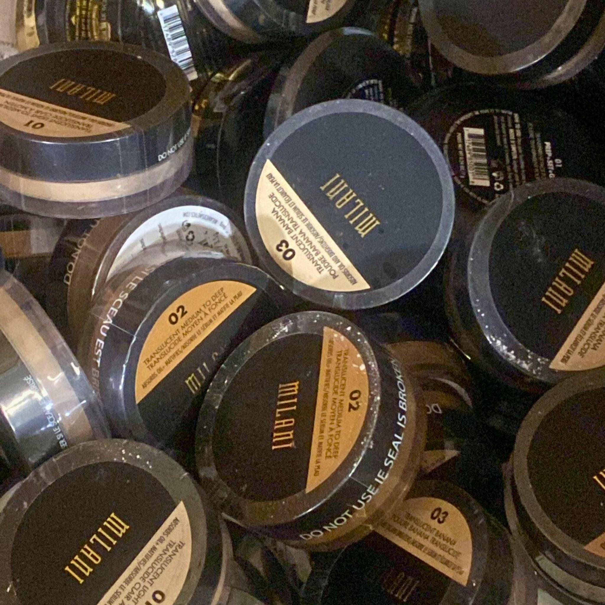 Milani Translucent Setting Powder - Oil Absorbing & Brightening Makeup Finishing Powder (0.12 oz, 50 Pcs Lot) - Perfect for Daily Makeup, Photo Shoots & Touch-Ups