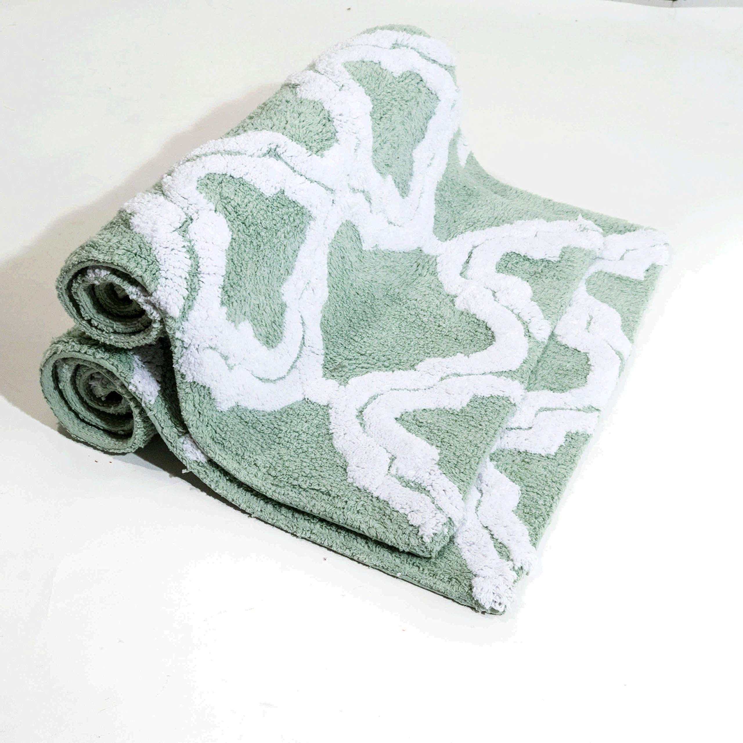Chesapeake Double Quatrefoil 2-Piece Bath Rug Set in Subtle Green - 21