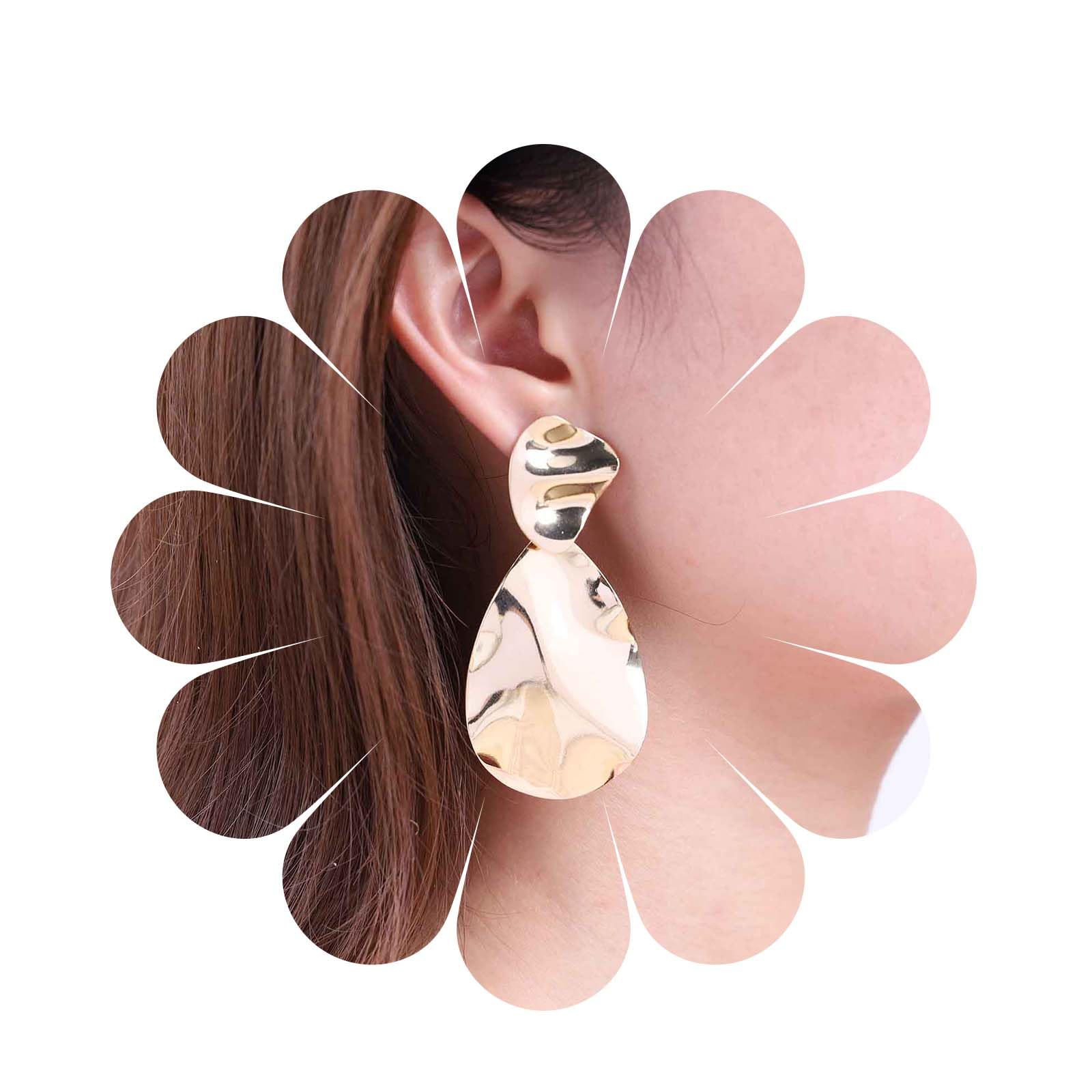 Boho Leaf Dangle Earrings for Women - Vintage Hammered Gold Geometric Statement Earrings - Irregular Oval Drop Earrings Jewelry for Girls - Perfect for Parties, Weddings & Everyday Wear