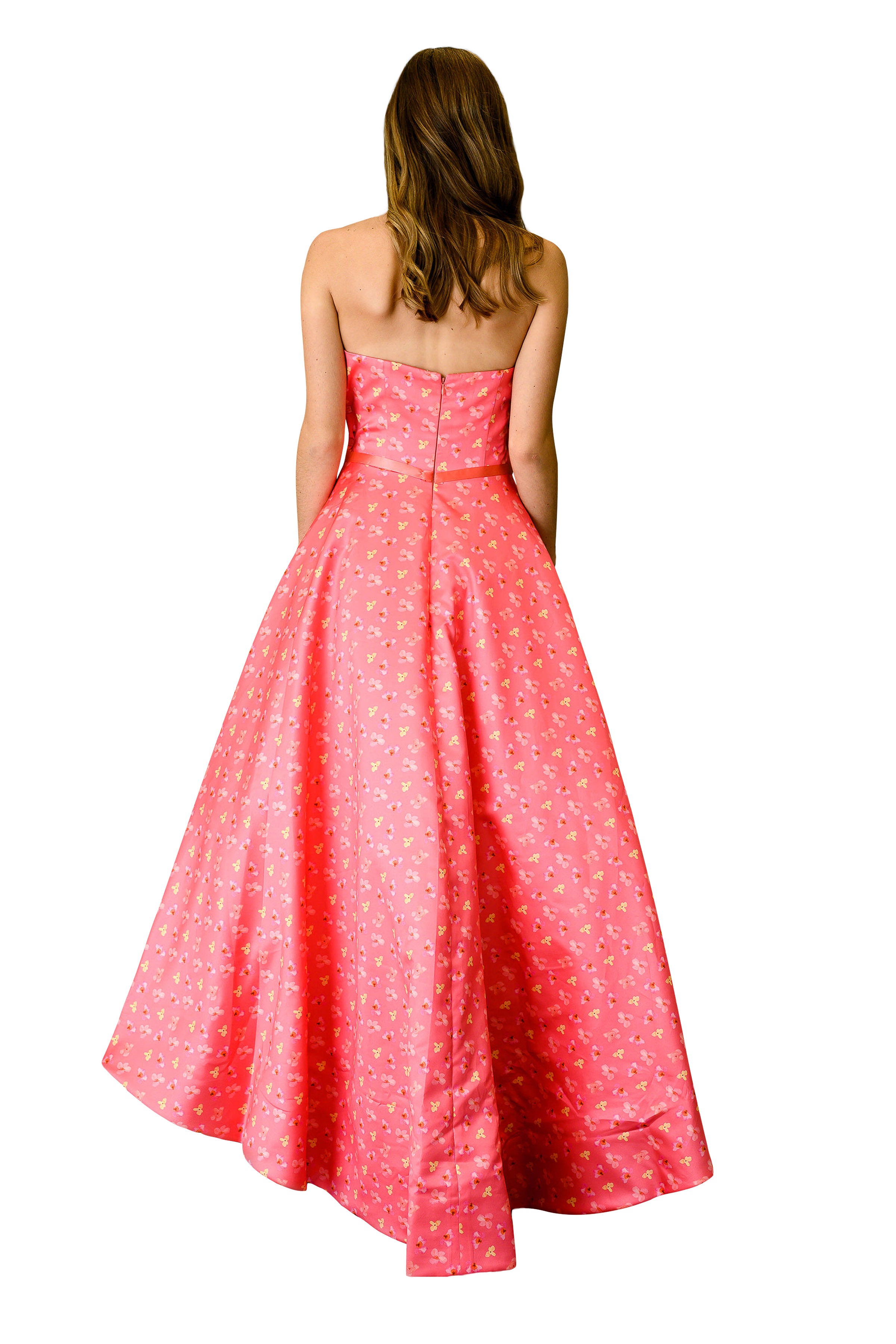Elegant Strapless Formal Train Evening Gown for Prom, Wedding & Special Occasions - Perfect for Red Carpet & Black Tie Events