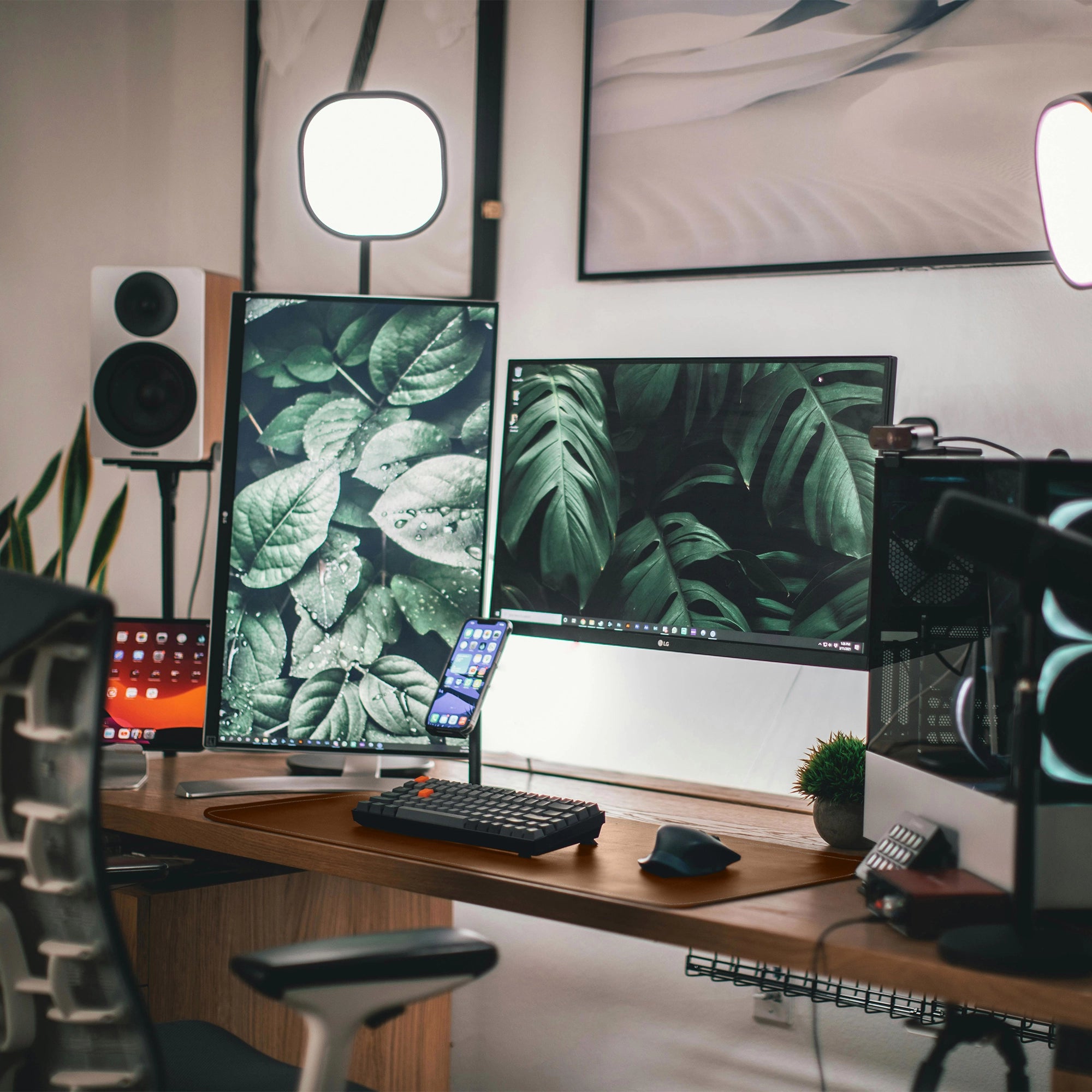 Premium Leather Desk Mat & Mouse Pad for Laptop, Office & Home - Non-Slip Work Surface for Writing, Typing & Gaming
