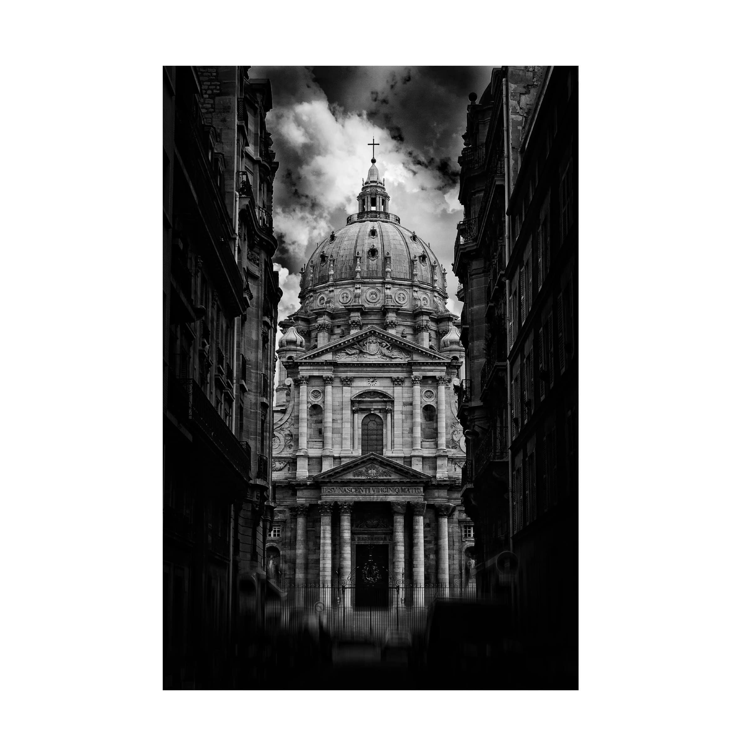 Trademark Fine Art 'Paris Or Roma?' Canvas Wall Art Print by Klefer - Elegant Home Decor for Living Room, Bedroom & Office