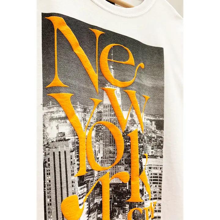 New York T-Shirt for Men & Women - Stylish Graphic Tee with NYC Skyline - Perfect for Travel, Gifts & Casual Wear