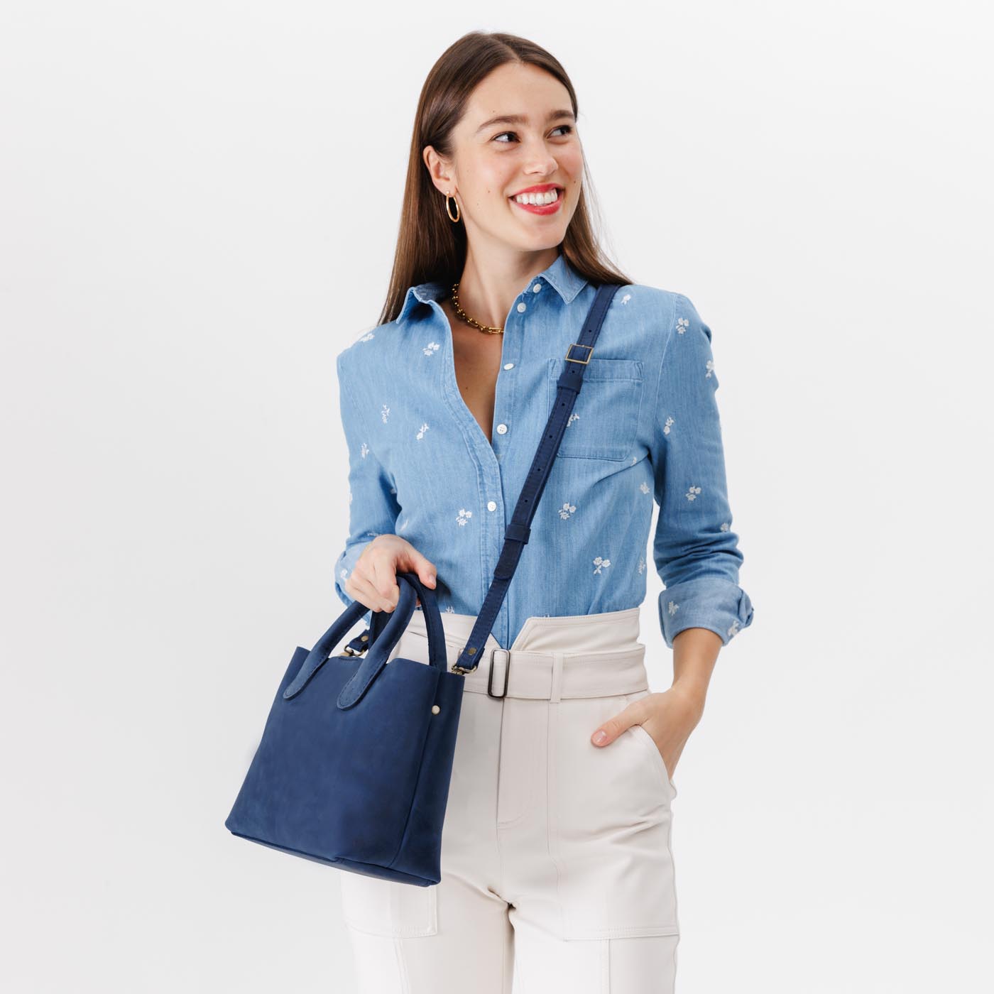 Stylish Raindrop Crossbody Bag for Women - Waterproof & Lightweight - Perfect for Travel, Shopping & Everyday Use