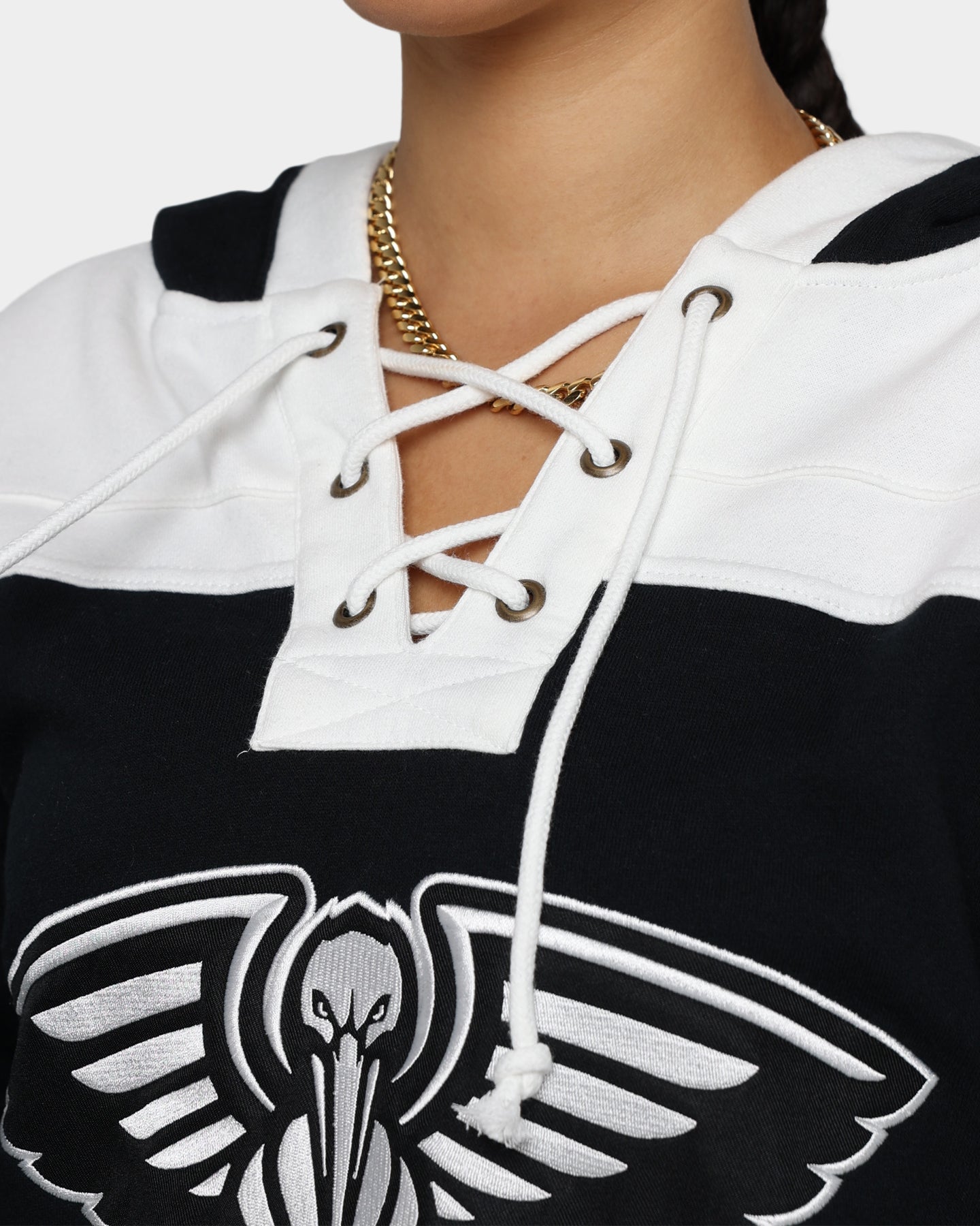 47 Brand New Orleans Pelicans Superior Lacer Hoodie - Jet Black NBA Fan Apparel for Men & Women - Perfect for Game Day, Casual Wear & Basketball Enthusiasts