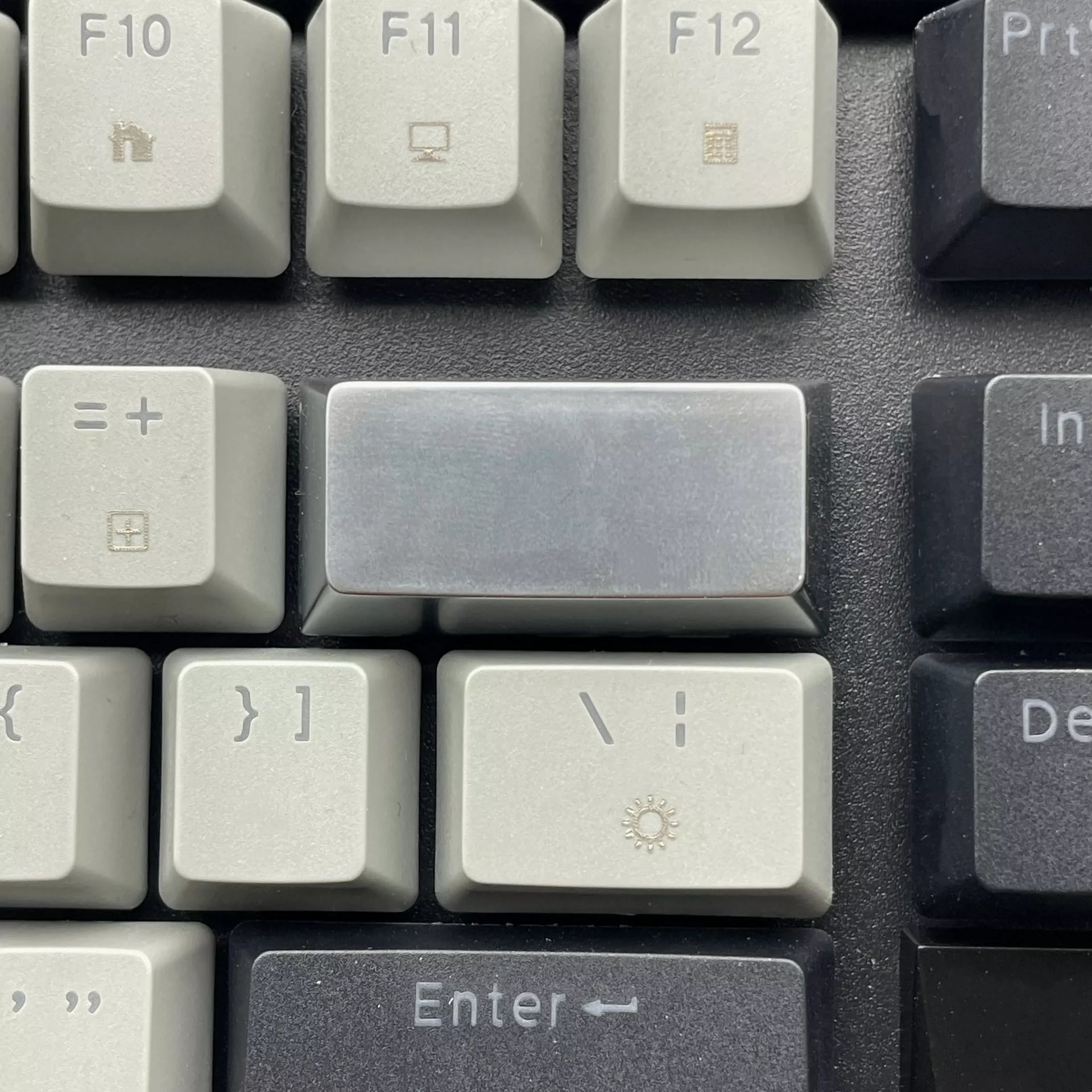 Custom Metal Keycaps for Mechanical Keyboards - Personalized Large Keycaps with Premium Metallic Finish (Blank/Unengraved) - Perfect for Gaming, Typing & Keyboard Enthusiasts