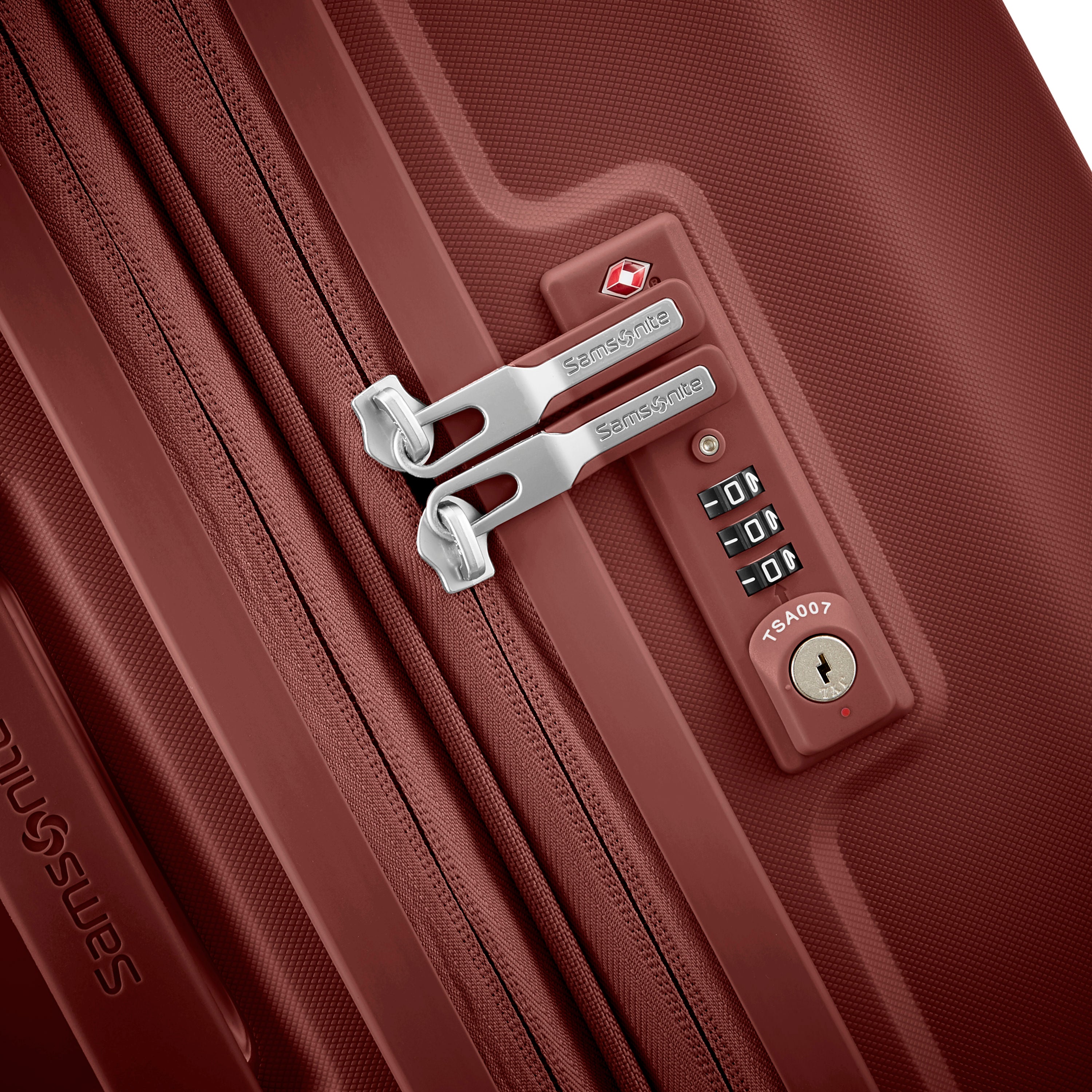 Samsonite Outline Pro Medium Expandable Spinner Luggage 24