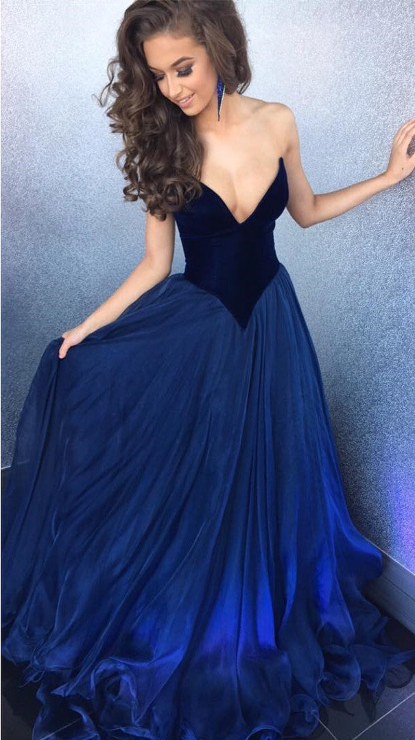 Deep V Neck Velvet Corset Top & Long Organza Prom Dress 2022 - Elegant Evening Gown for Homecoming, Formal Dances & Special Occasions