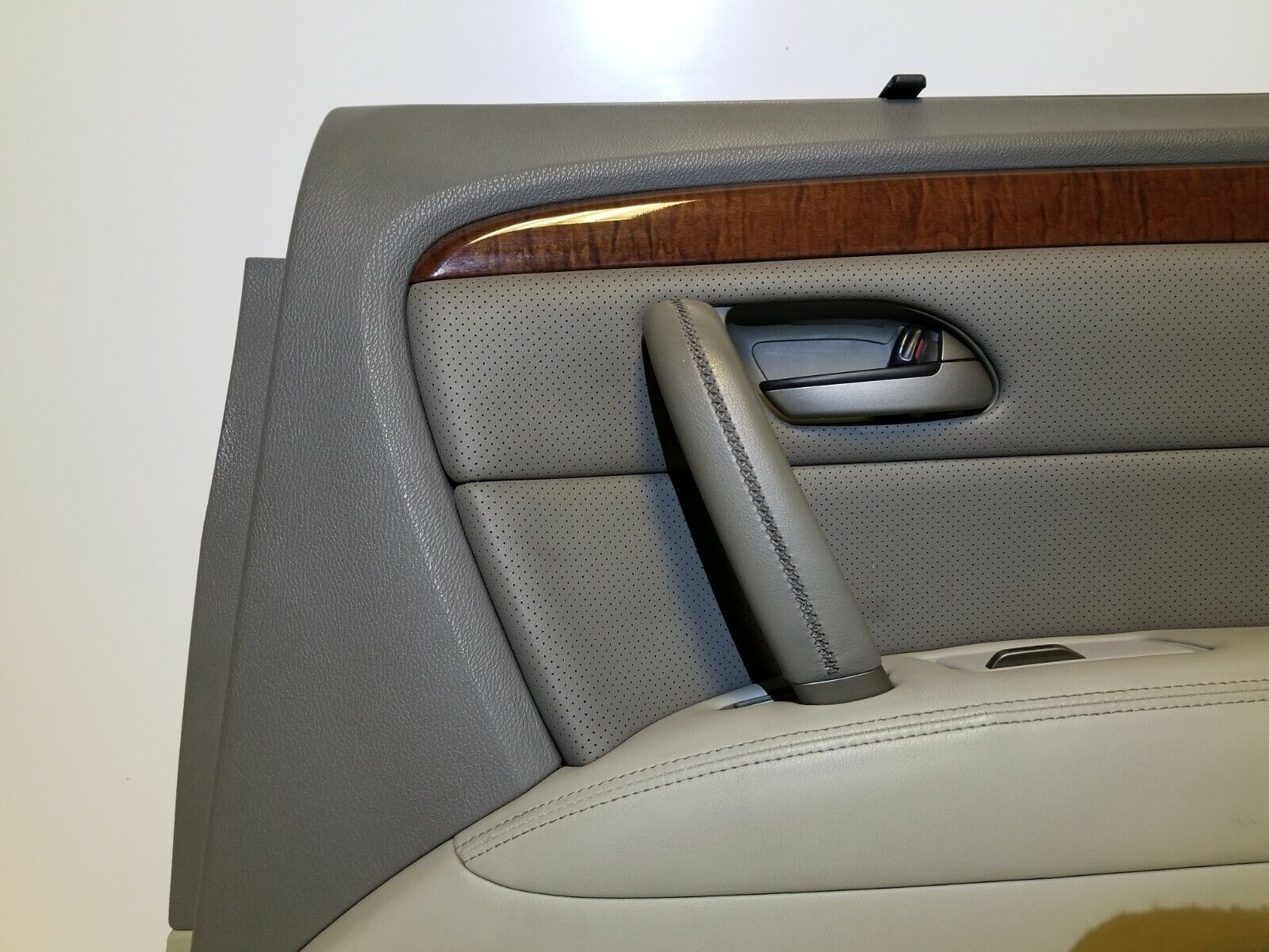 2005-2008 Acura RL Rear Passenger Door Trim Panel - Genuine OEM Replacement Part for Interior Door Repair | Perfect for Car Restoration & DIY Auto Maintenance