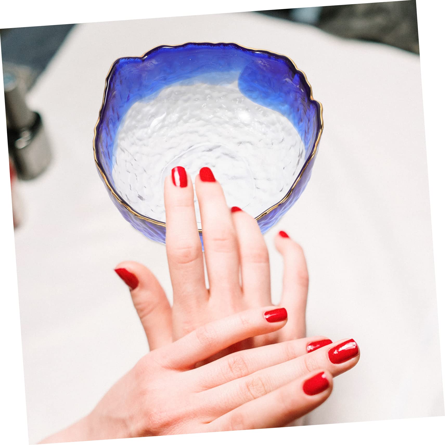 FOMIYES Professional Nail Soaking Bowl for Manicure & Pedicure - Nail Art Treatment Soak Off Bowl with Lid, Salon Quality Manicure Supplies for Home & Professional Use - Perfect for Gel Polish Removal, Acrylic Nails & DIY Nail Care