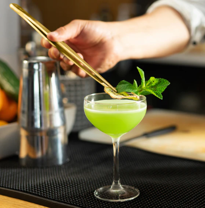Premium Brass Cocktail Garnish Tweezers - Final Touch Bar Tool for Professional Mixologists & Home Bartenders - Perfect for Garnishing Drinks, Plating Desserts & Craft Cocktails