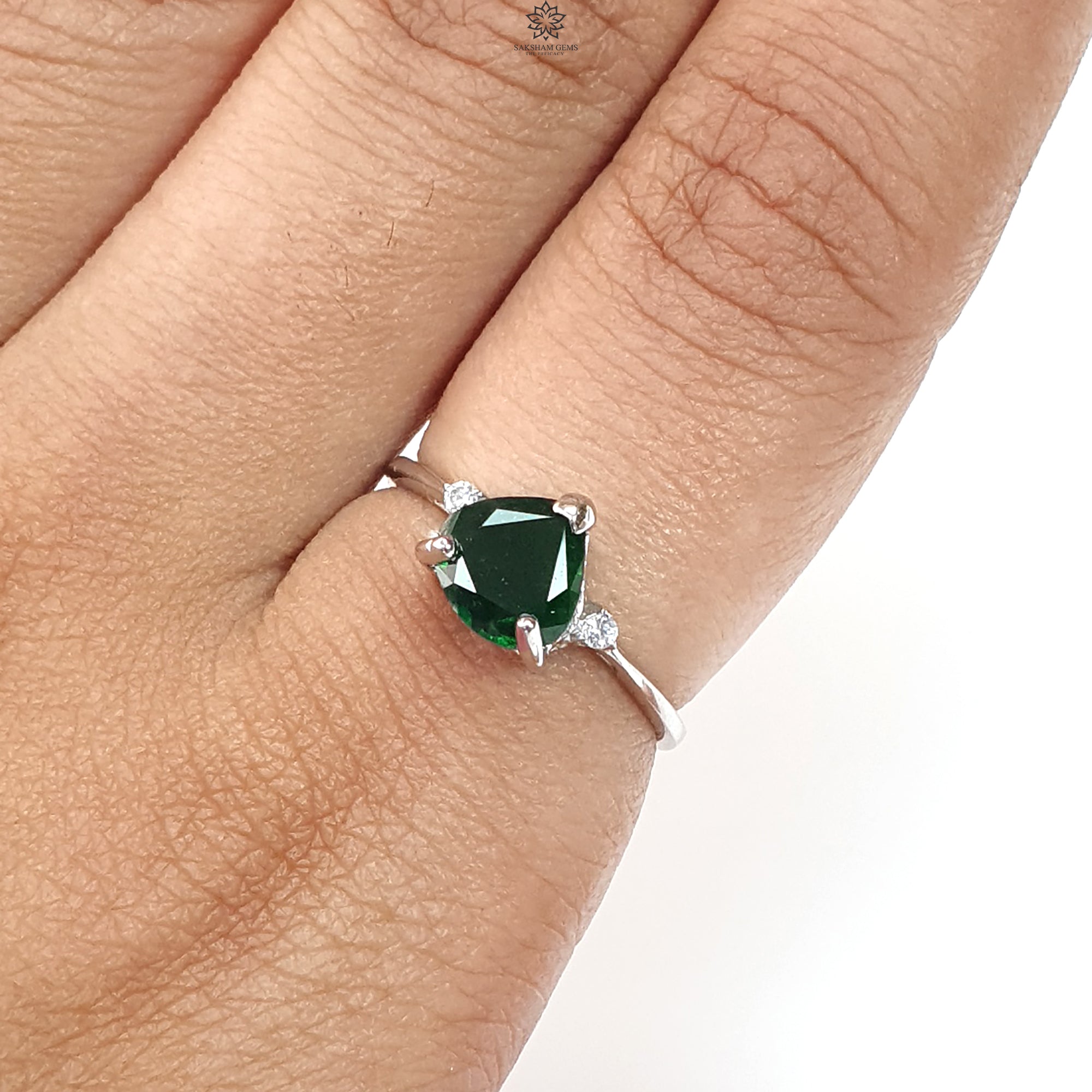 Natural Emerald Heart Ring - 1.67g Genuine Untreated Emerald Faceted Cut in 925 Sterling Silver Prong Setting, Size 5.5 US | Elegant Jewelry Gift for Women, Perfect for Valentine's Day, Anniversary & Special Occasions