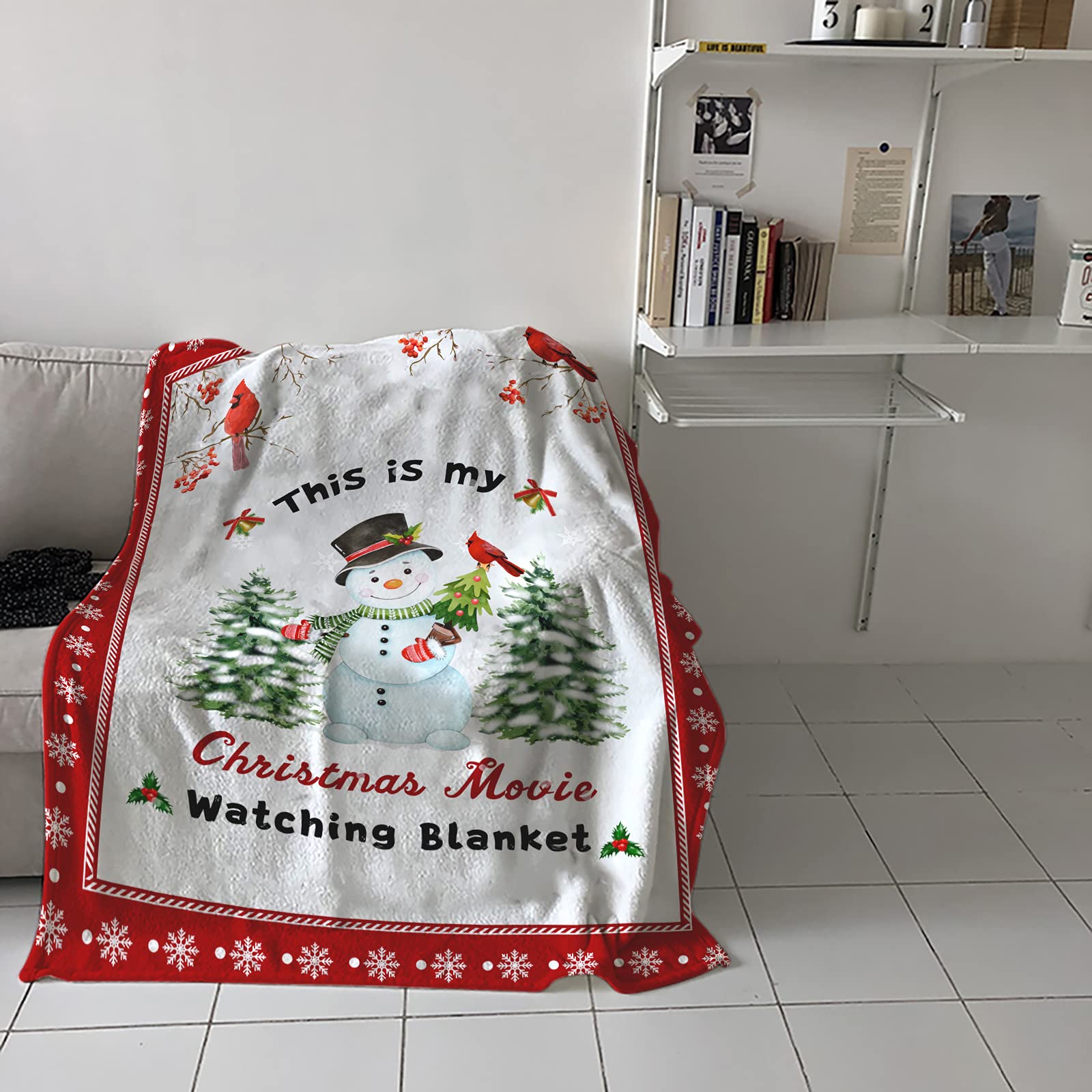 Cozy Flannel Fleece Throw Blanket - 39x59 Inch Soft Christmas Blanket with Snowman & Pine Tree Design - Warm Holiday Decorative Blanket for Bed, Sofa & Couch - Perfect for Winter Nights, Gift Giving & Festive Home Decor