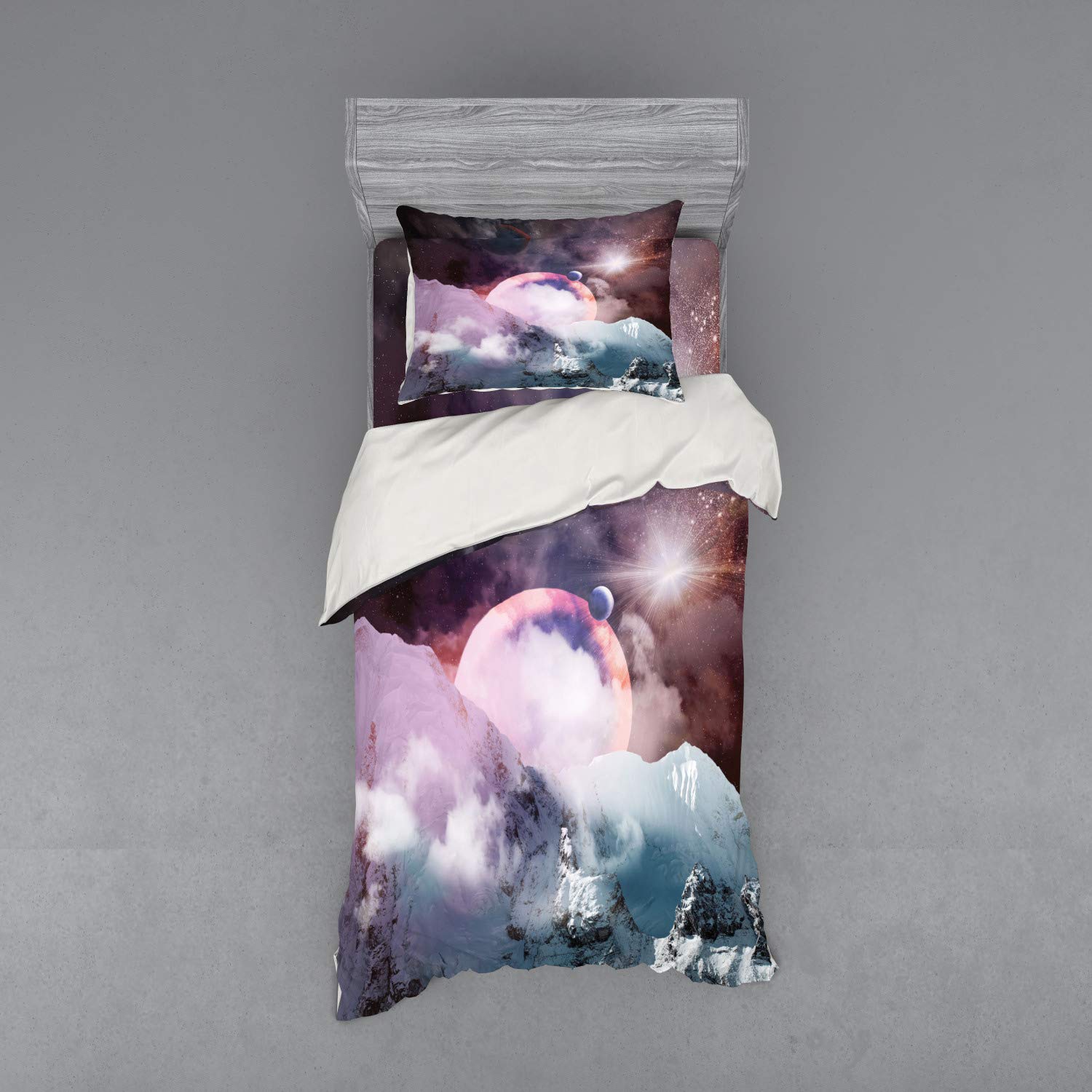 Ambesonne Outer Space Bedding Set - Galaxy Print Duvet Cover with Sham & Fitted Sheet, Twin Size, Planets & Stars Design in Pale Pink & Blue | Perfect for Kids Rooms, Space Themed Bedrooms & Sci-Fi Decor