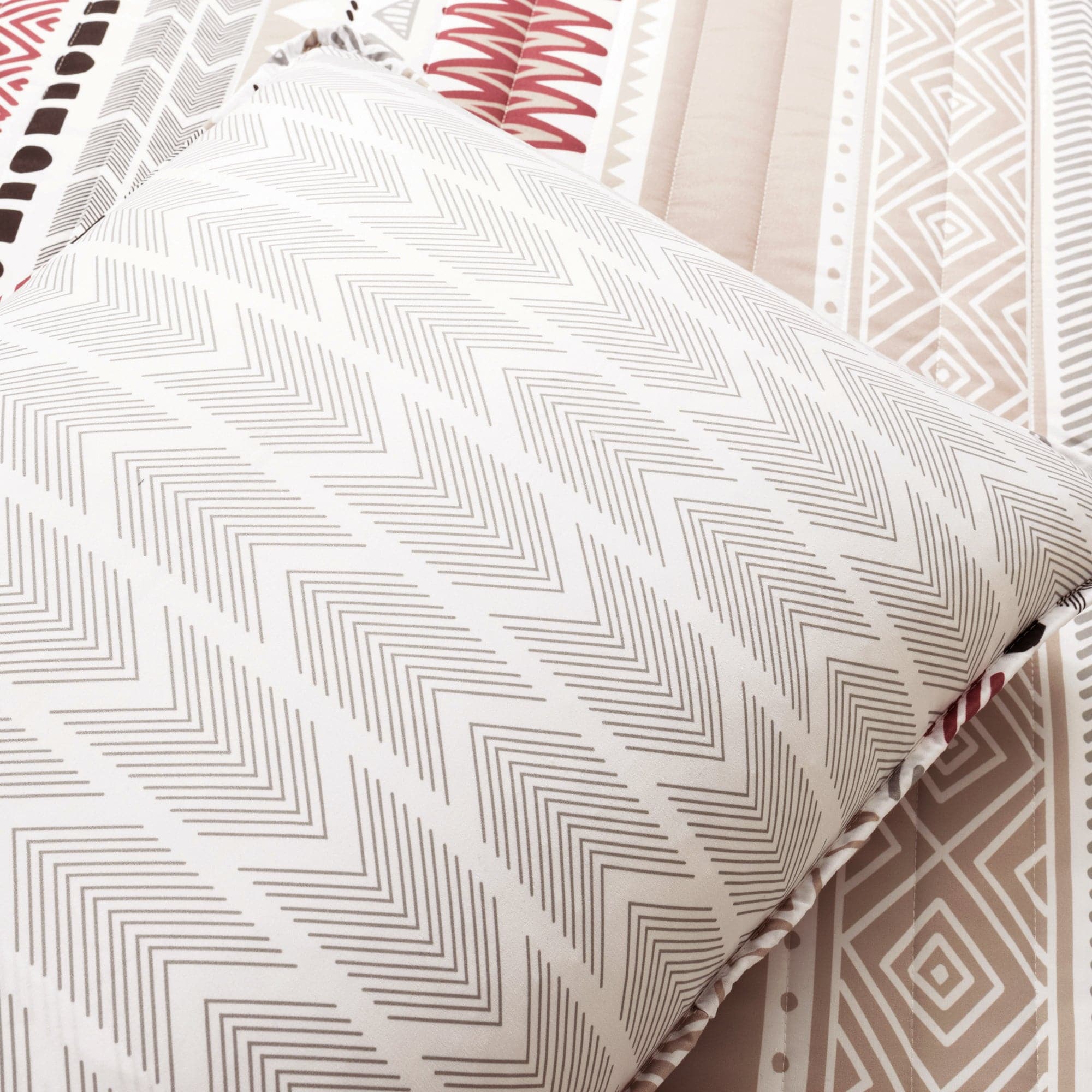 Southwest Stripe Reversible 3-Piece Quilt Set - King Size Bedding with Matching Pillow Shams, Southwestern Style for Bedroom & Guest Room Decor
