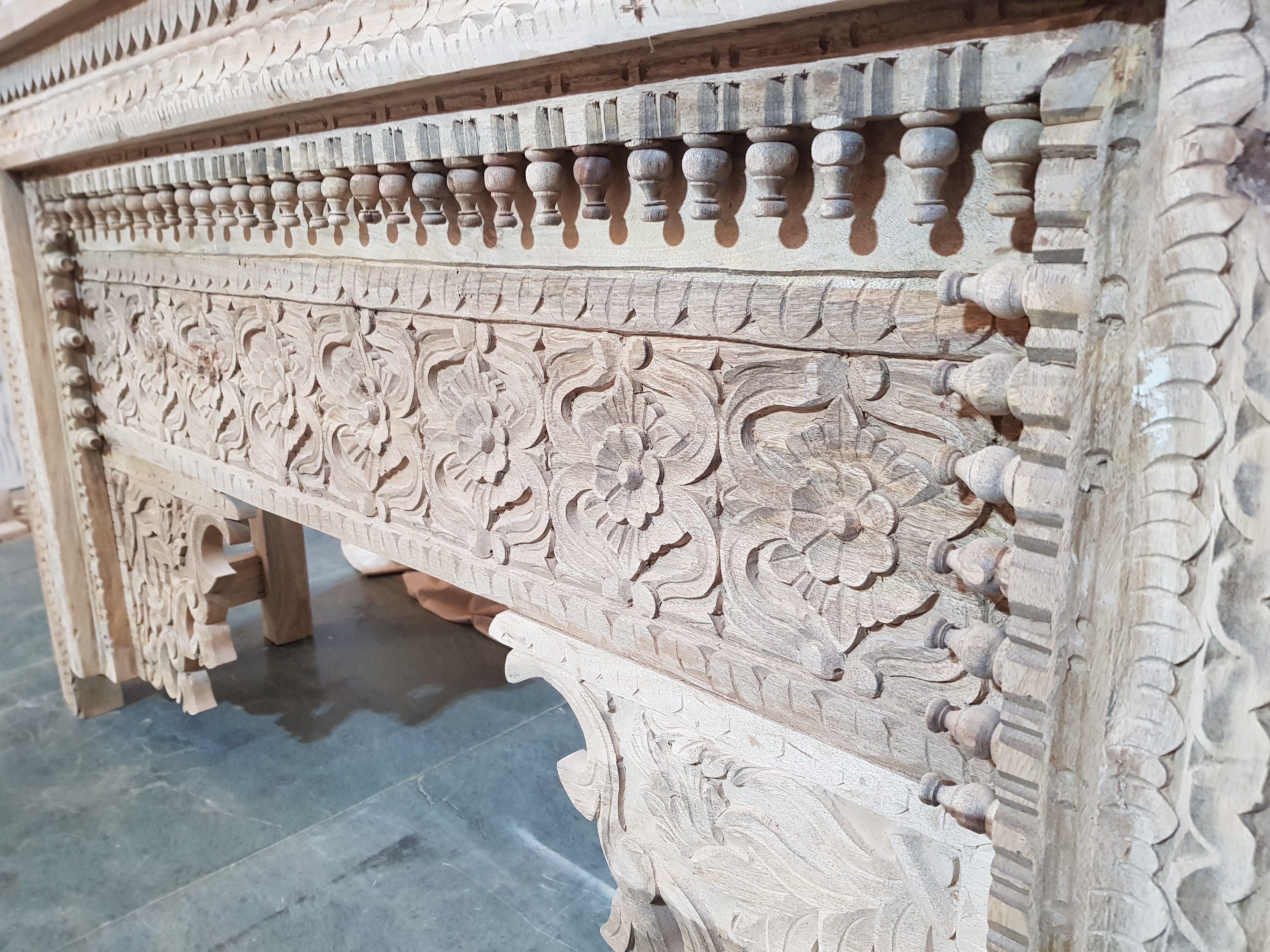 Hand Carved Indian Solid Wood Console Table - Natural Finish, 67