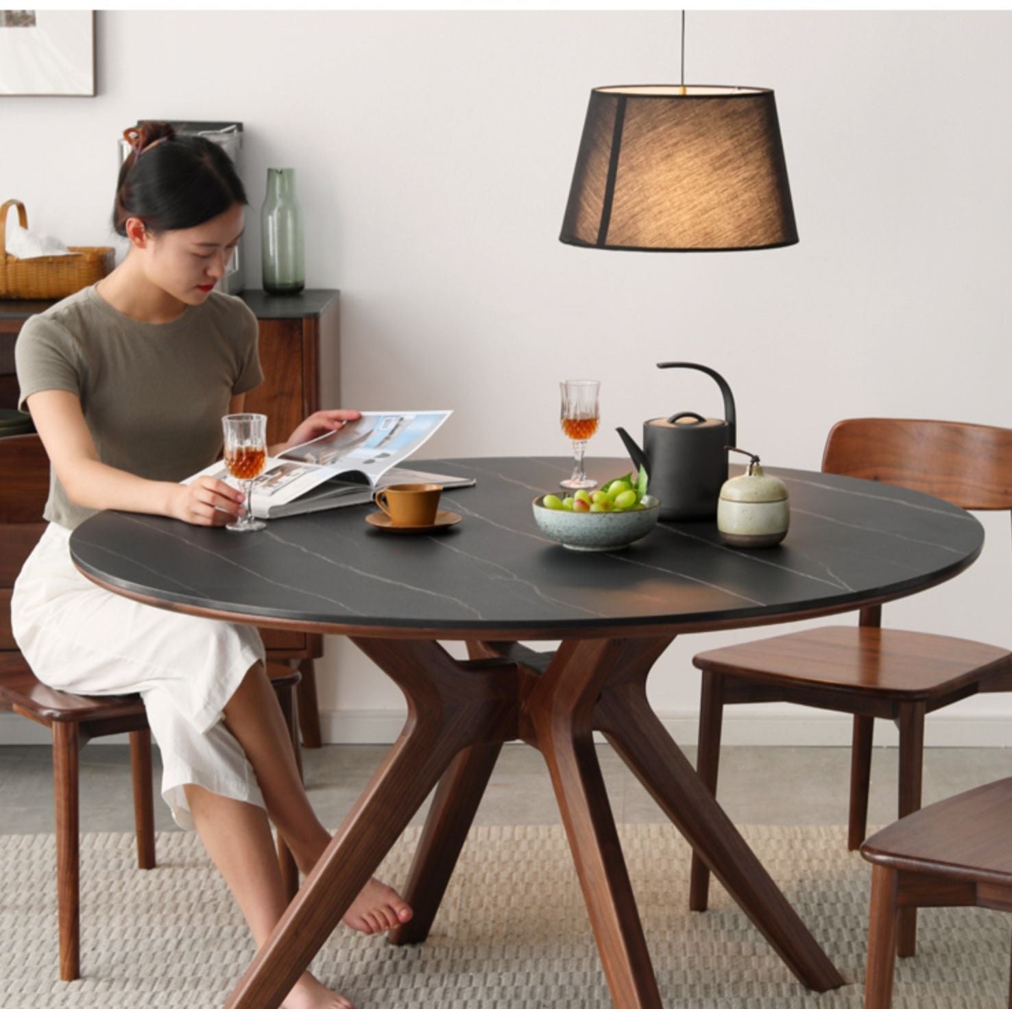Premium Black Walnut Solid Wood Round Dining Table - 42 Inch Natural Wooden Kitchen Table for 4-6 People - Perfect for Family Dinners, Kitchen Islands & Dining Rooms