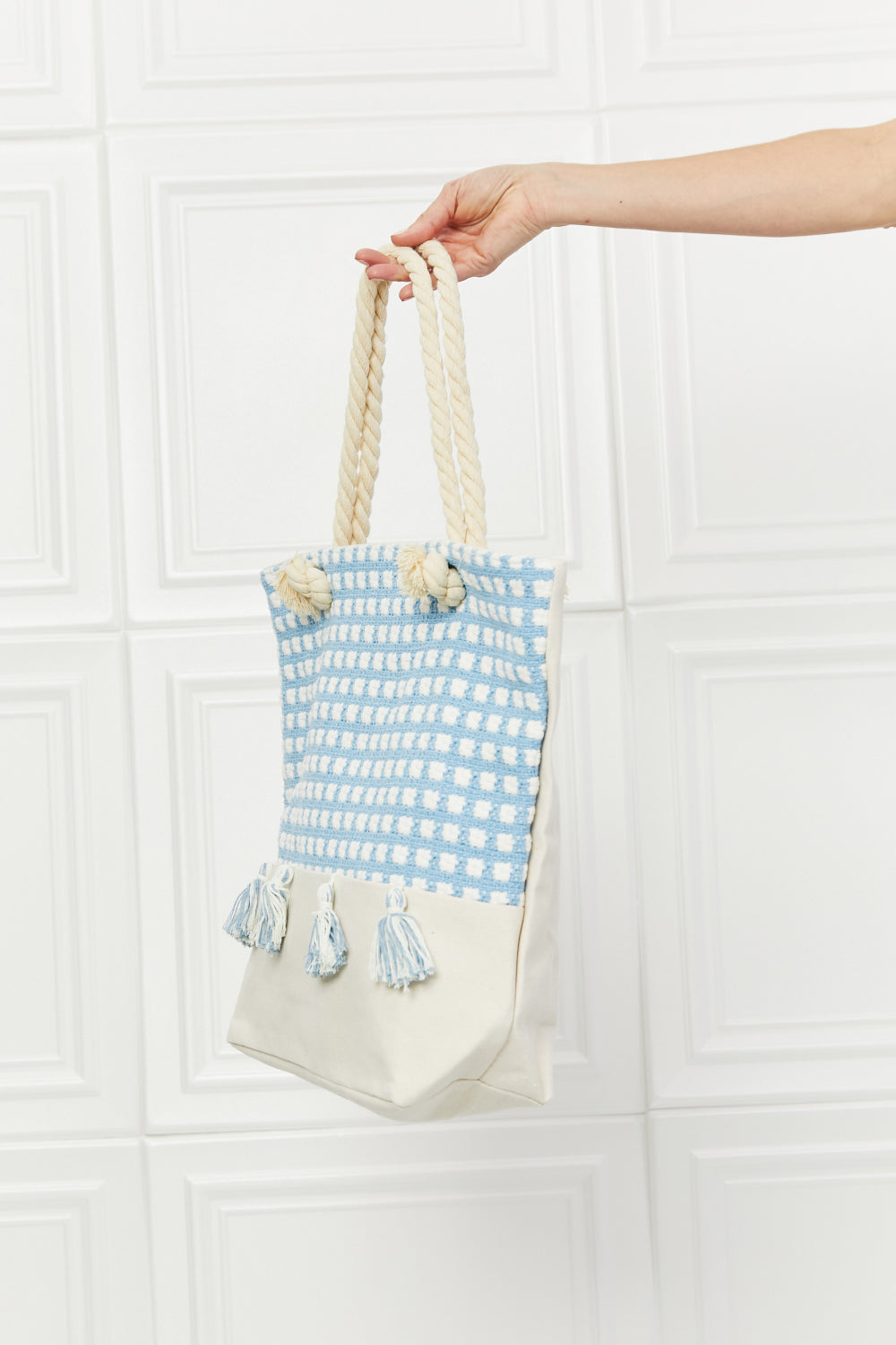 Justin Taylor Picnic Date Tassel Tote Bag - Stylish Woven Straw Beach Bag for Women, Perfect for Summer Outings, Brunch Dates & Vacation Essentials