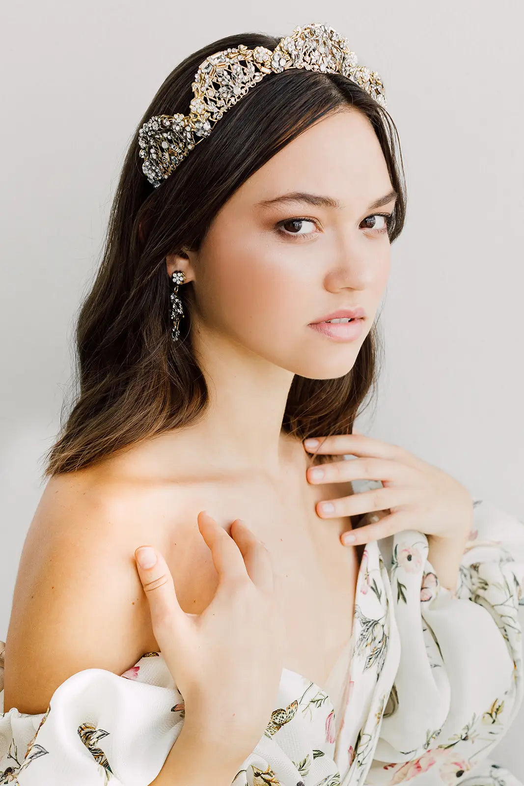 Stylish Ingrid Crown - Elegant Hair Accessory for Women | Perfect for Weddings, Parties & Special Occasions