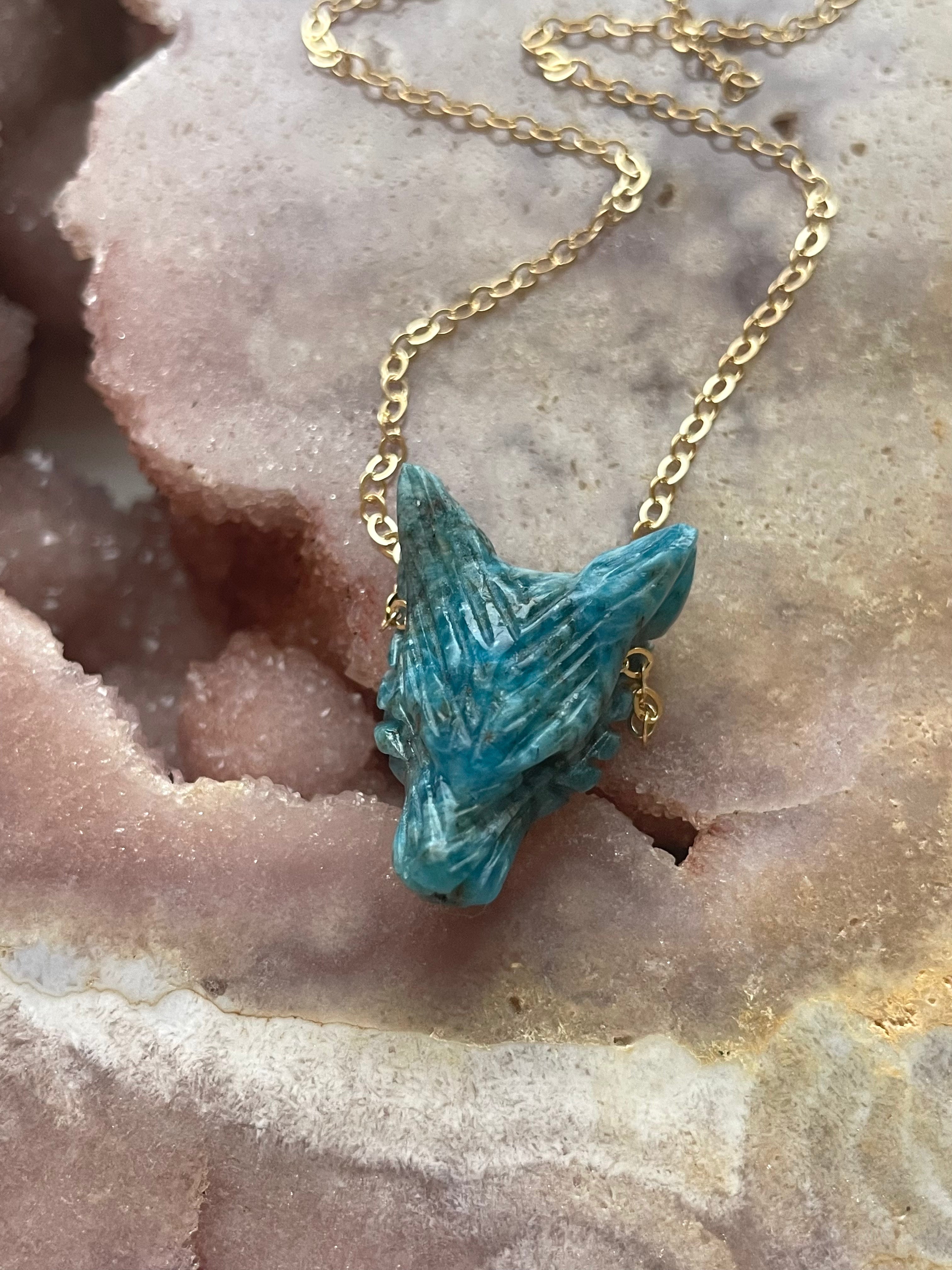 Apatite Wolf Head Necklace for Women - Handmade Sterling Silver Pendant with Healing Crystal - Perfect for Spiritual Protection, Boho Jewelry & Gift Giving