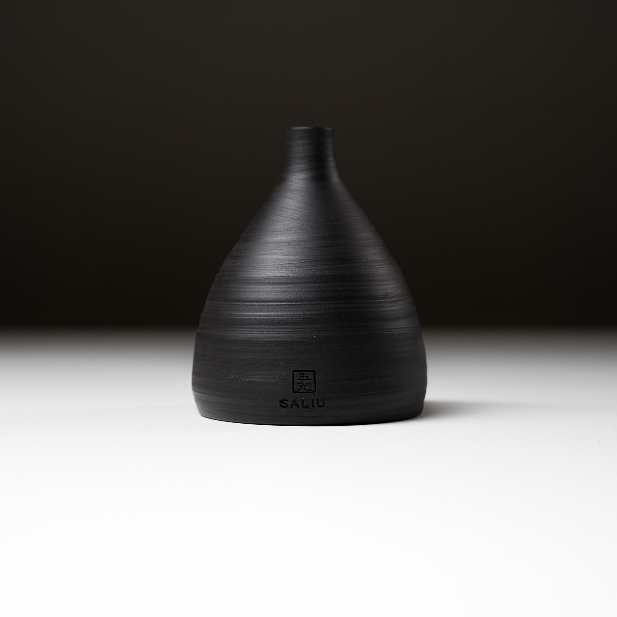 RYO Glass Vase for Single Flower - Elegant Minimalist Home Decor, Perfect for Dining Table, Wedding Centerpiece, and Office Desk Decoration