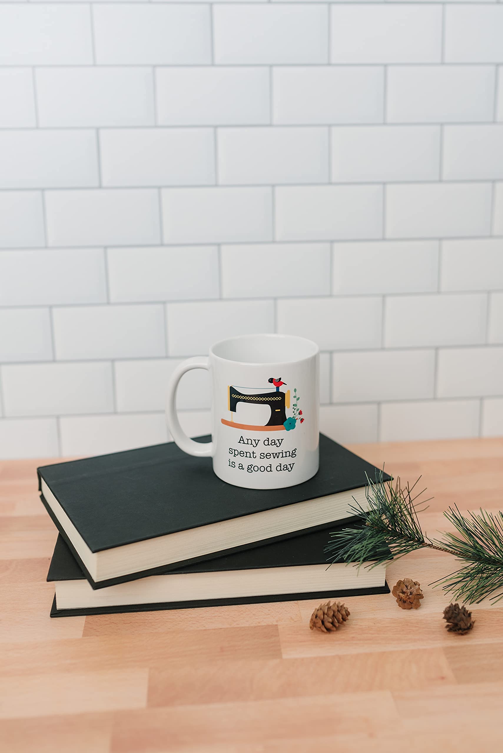 11oz Ceramic Quilting Coffee Mug - Dishwasher & Microwave Safe, Perfect Gift for Quilters - Great for Crafting, Sewing Sessions & Cozy Coffee Breaks