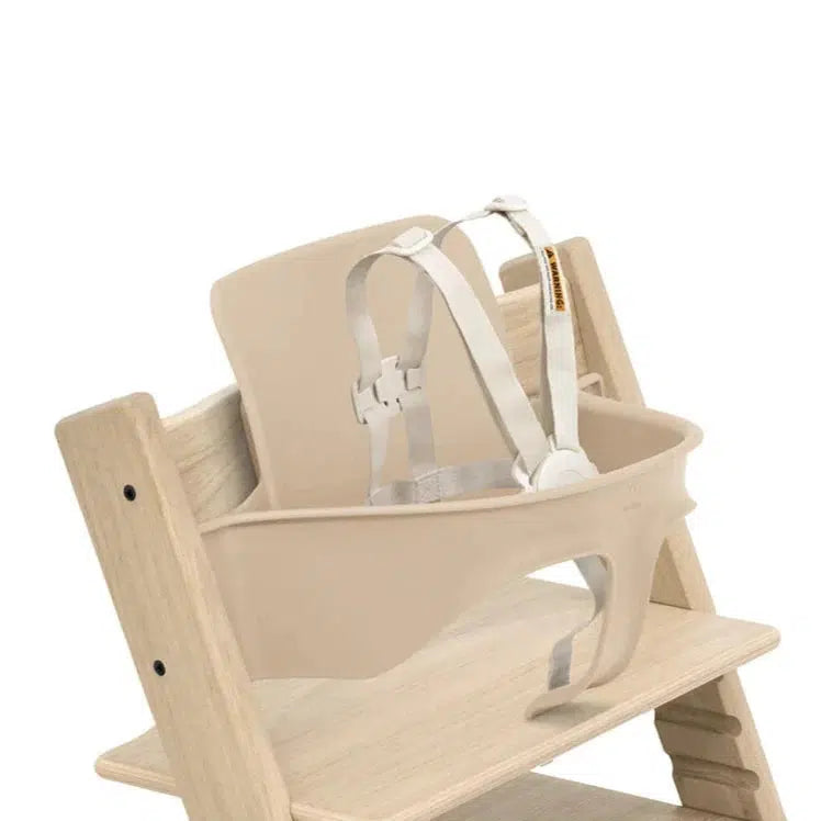 Stokke Tripp Trapp High Chair with Baby Set² - Adjustable Wooden Chair for Toddlers & Kids - Natural Oak Finish - Perfect for Dining, Feeding & Learning Activities